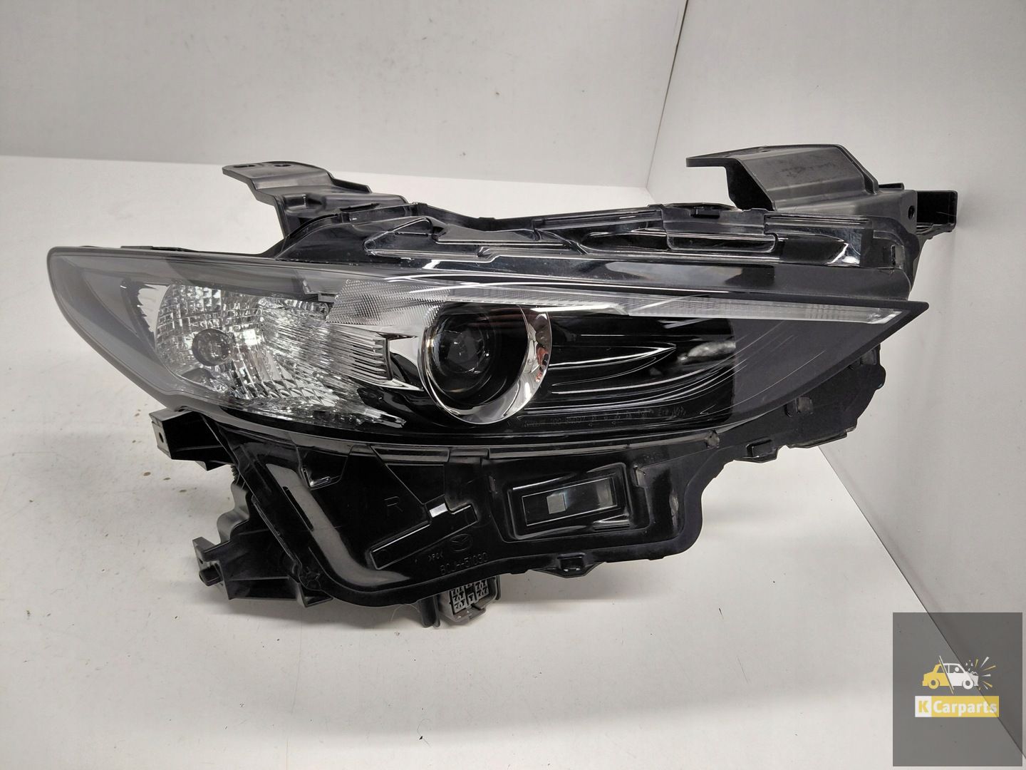 BCJH-51030, Mazda 3 IV BP LED 8 Pin rechterlamp Ideaal