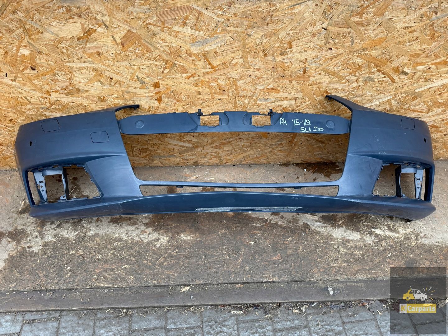 Audi A4 B9 15-19 voorbumper nieuw origineel