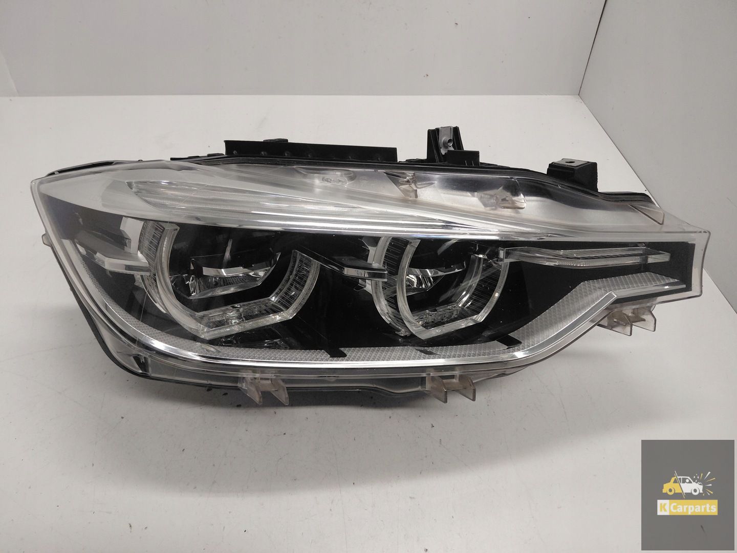 7498952, BMW F30 Lift Voll-LED adaptive rechte Lampe Ideal