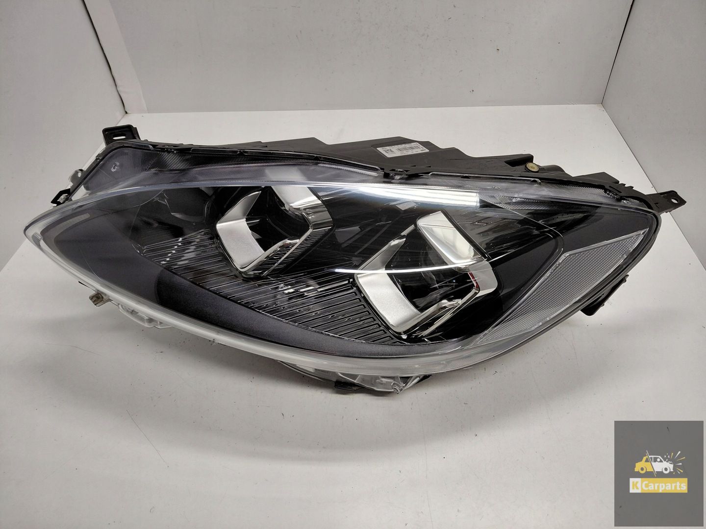 LV4B-13E017-AL, Ford Kuga MK3 Full Led 2 Lens linkerlamp Ideaal