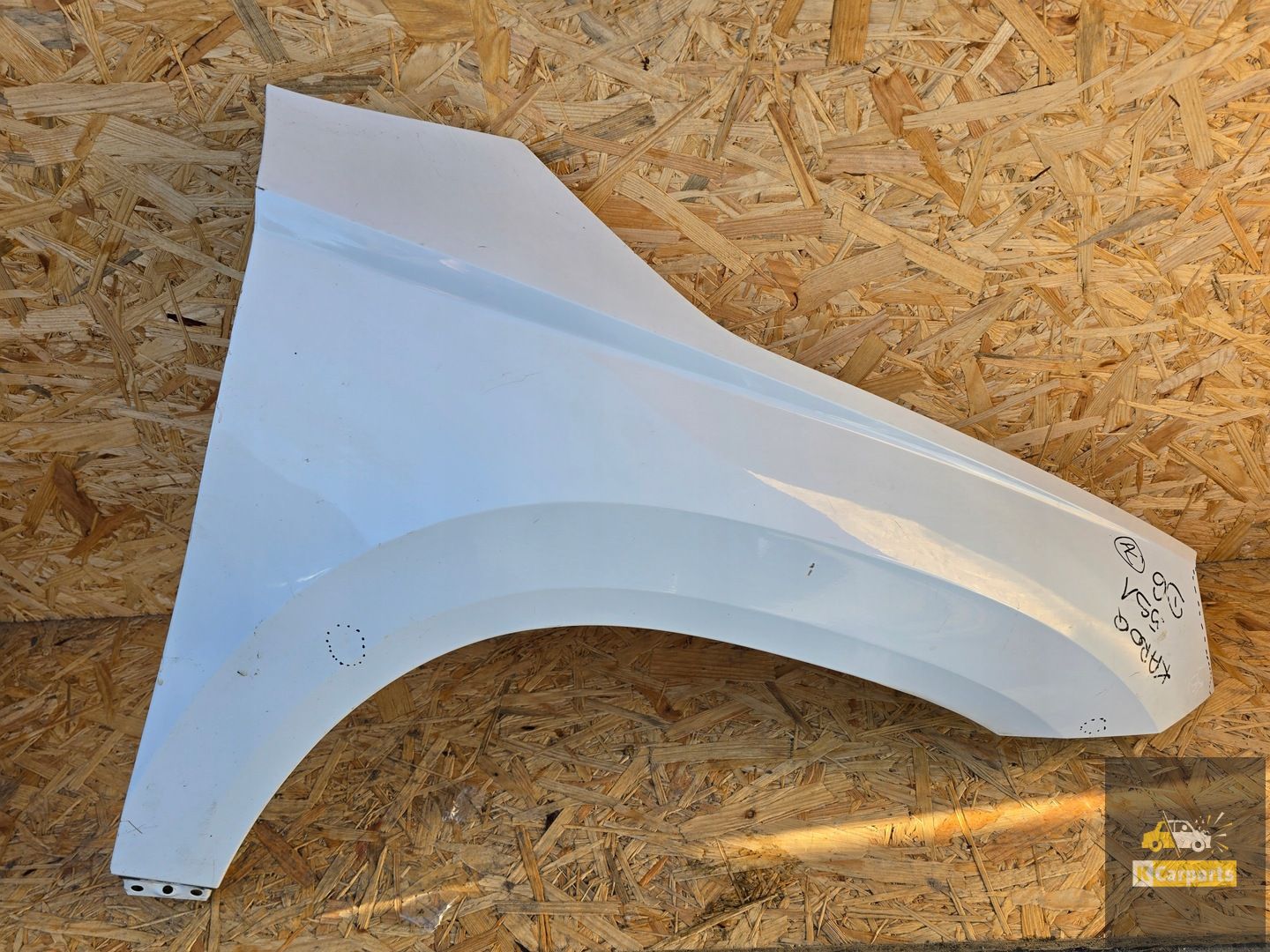 Skoda Karoq right front wing