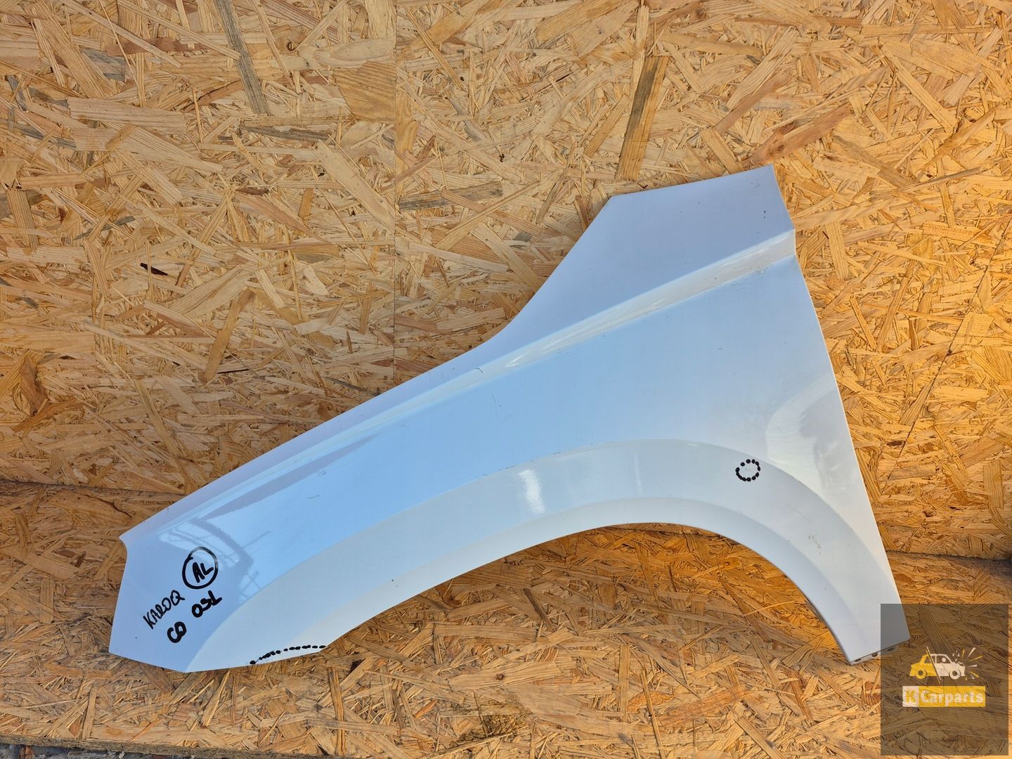 Skoda Karoq left front wing