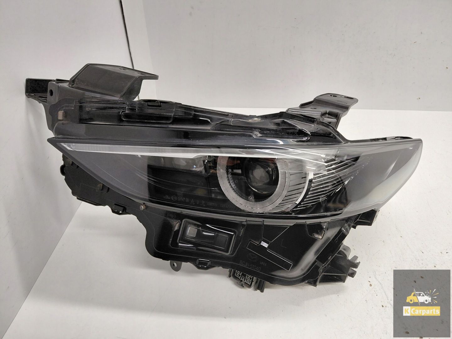 BCJH-51040, Mazda 3 IV BP Full LED 9 Pin Left Lamp Perfect