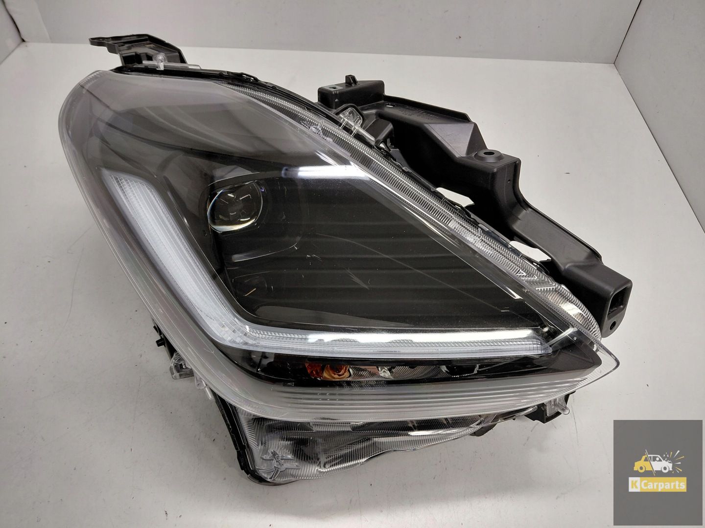 Suzuki Swift MK9 Voll-LED-Lampe rechts Perfekt