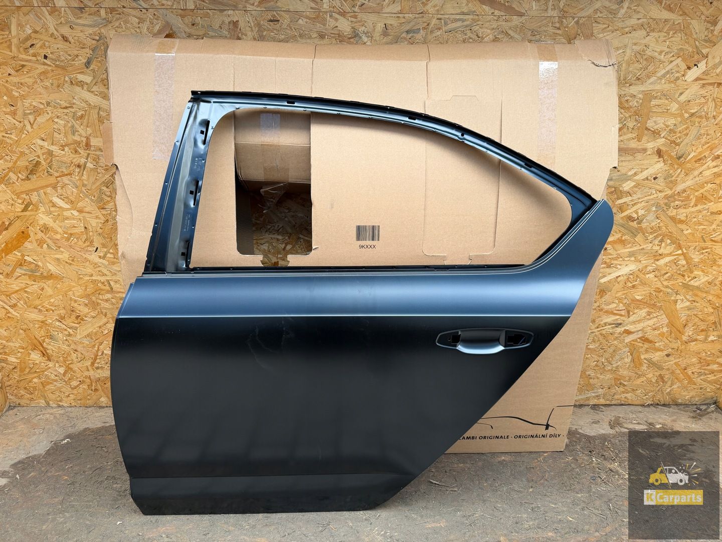 Porte arrière gauche Skoda Octavia III Berline neuve d'origine dans sa boîte IDEAL