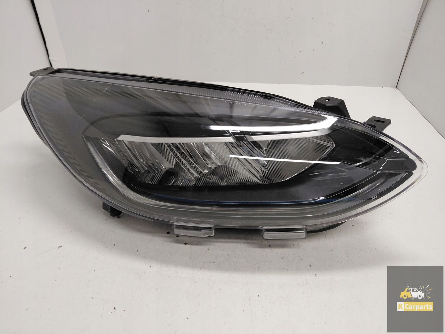 N1BB-13E014-AG, Ford Fiesta MK8 Lift LED rechterlamp Ideaal