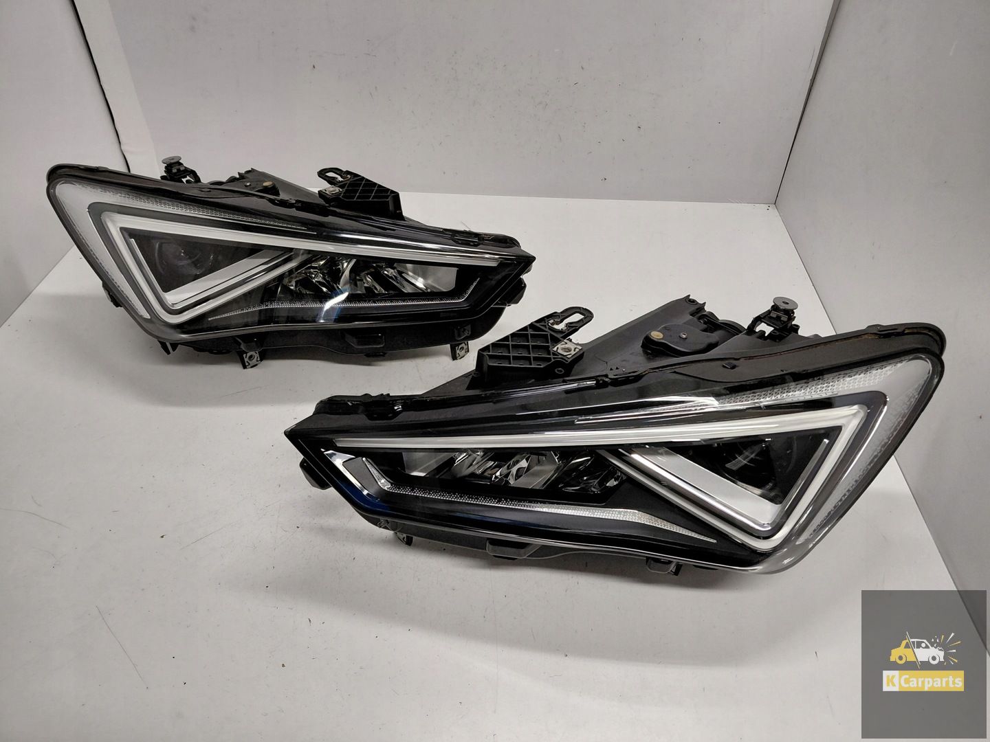 5FB.941.007.F, Seat Leon IV Full Ledlamp rechts links