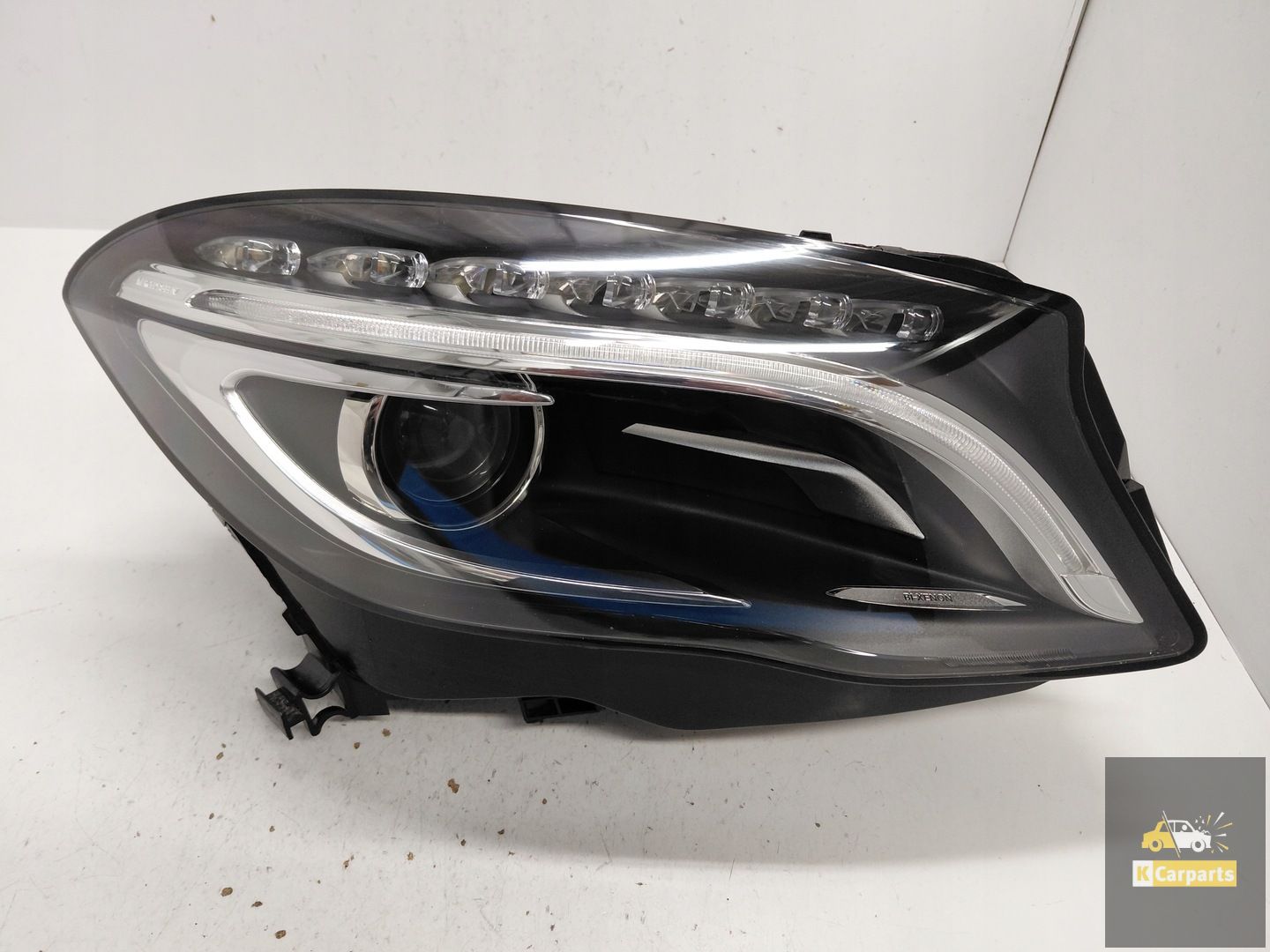 A1569061800, Phare droit bi-xénon Mercedes GLA W156