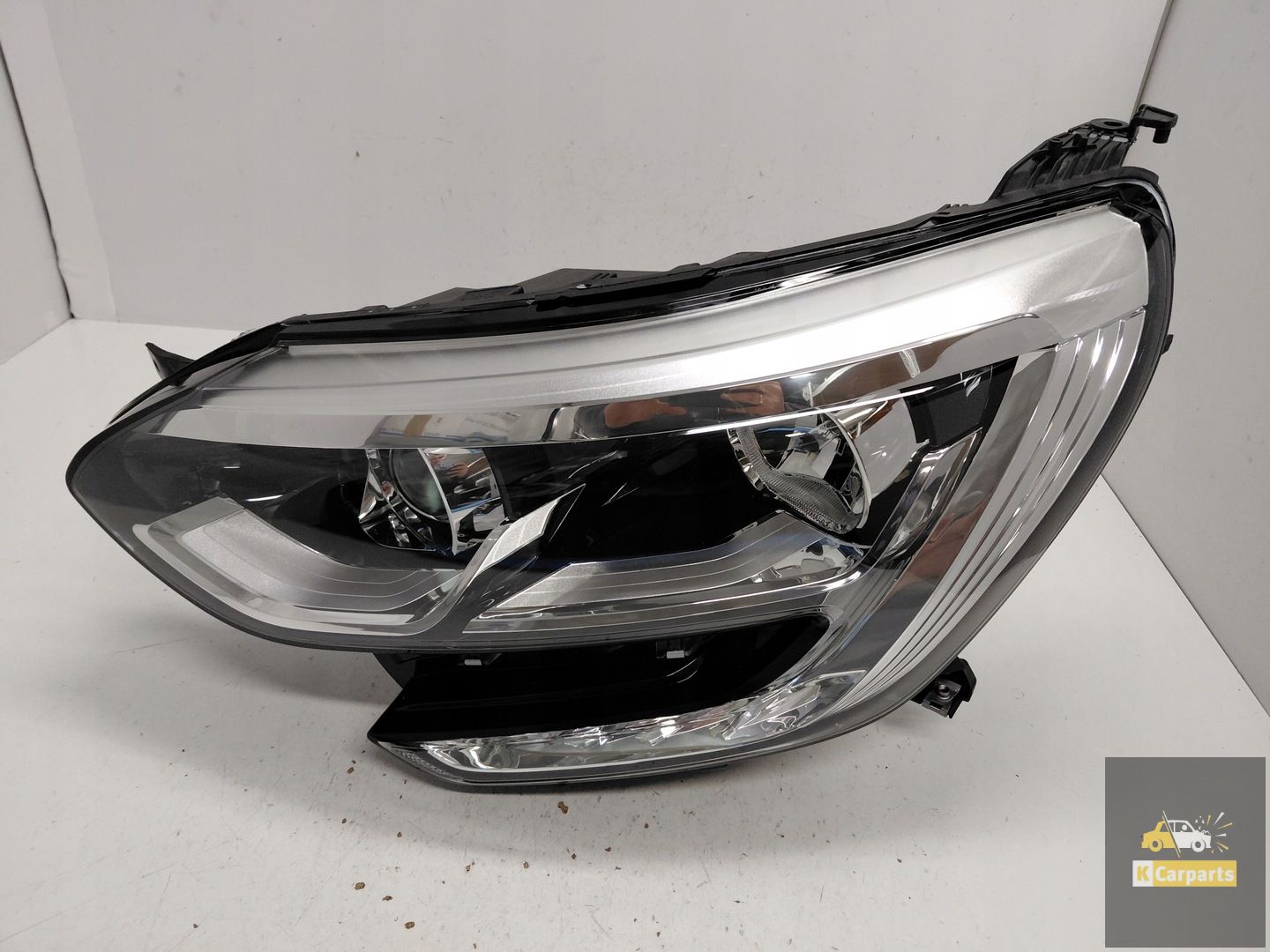 260609169R, Renault Megane IV Korte LED-lamp links Ideaal