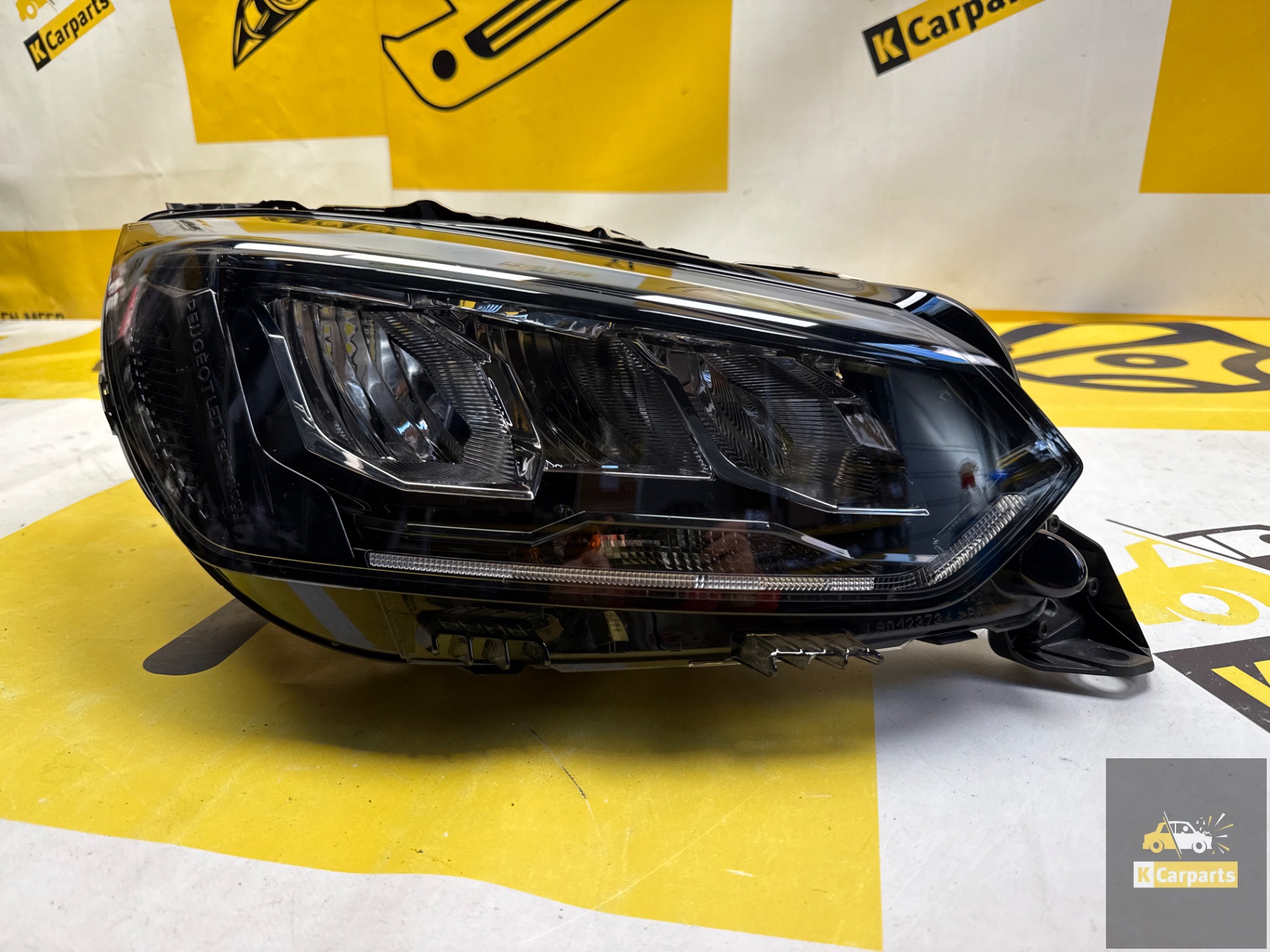 Koplamp PEUGEOT Rechts 208 FACELIFT II 2 2008 II 2 LED 19-2025
