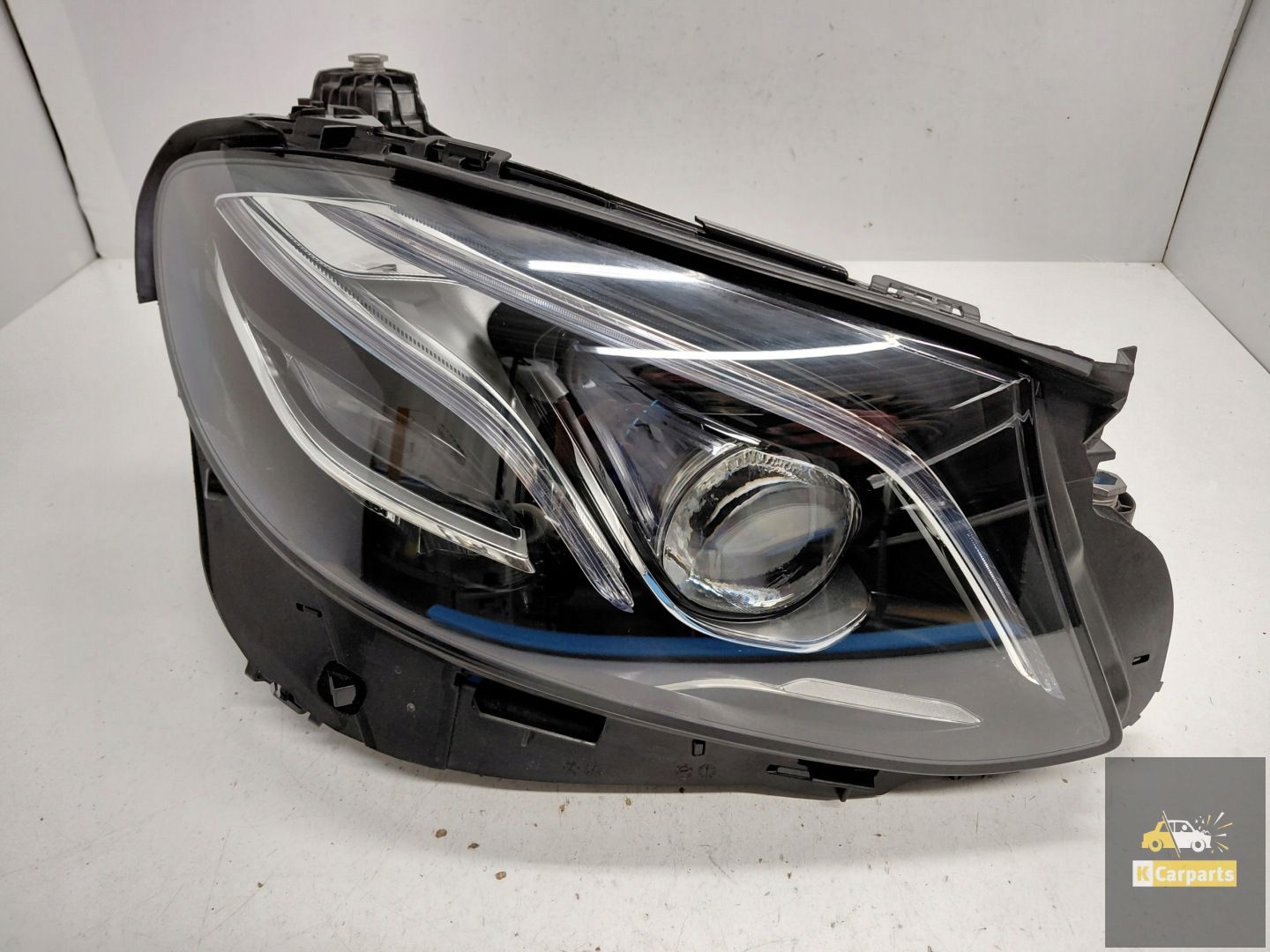 Mercedes E-Klasse W213 Multibeam Blauw rechterlamp Perfect NIEUW HELLA
