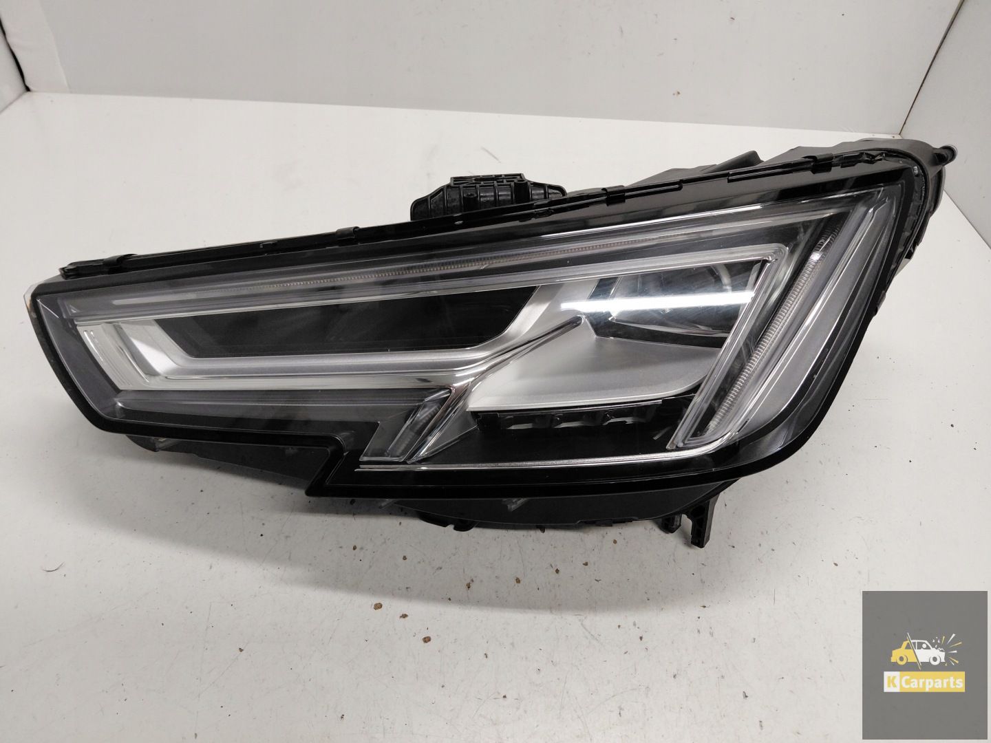 8W0.941.033, Audi A4 B9 8W Full Led-lamp links