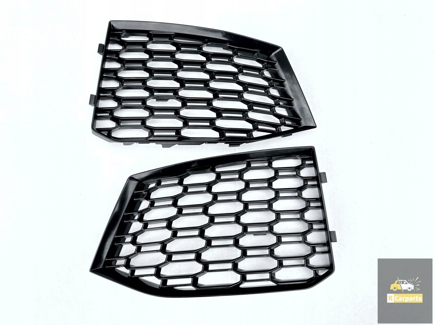 8W6807681P RS5, Audi RS5 8W6 voorgrille ASO origineel