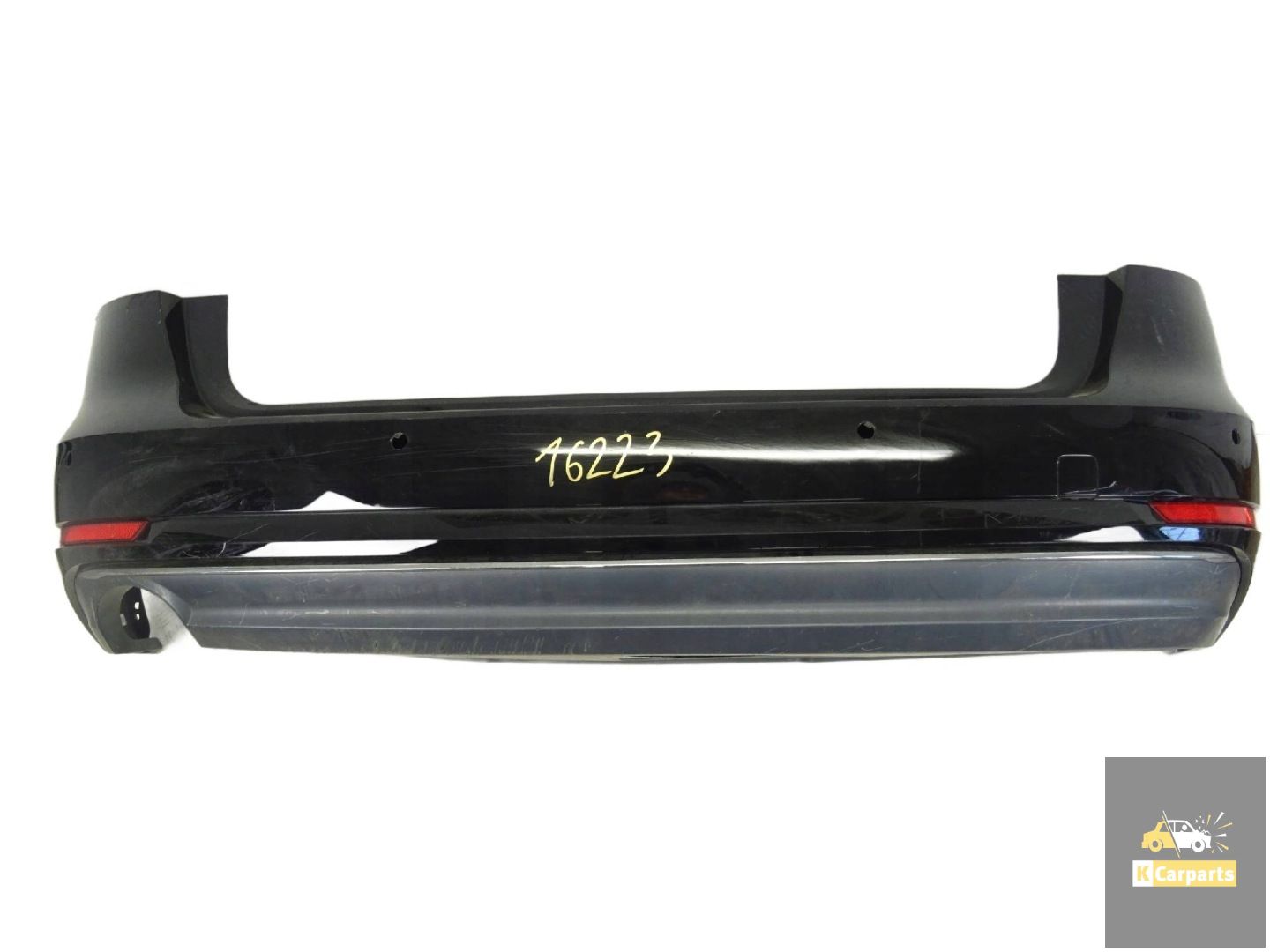 Audi A4 B9 8W9 COMBI Achterbumper