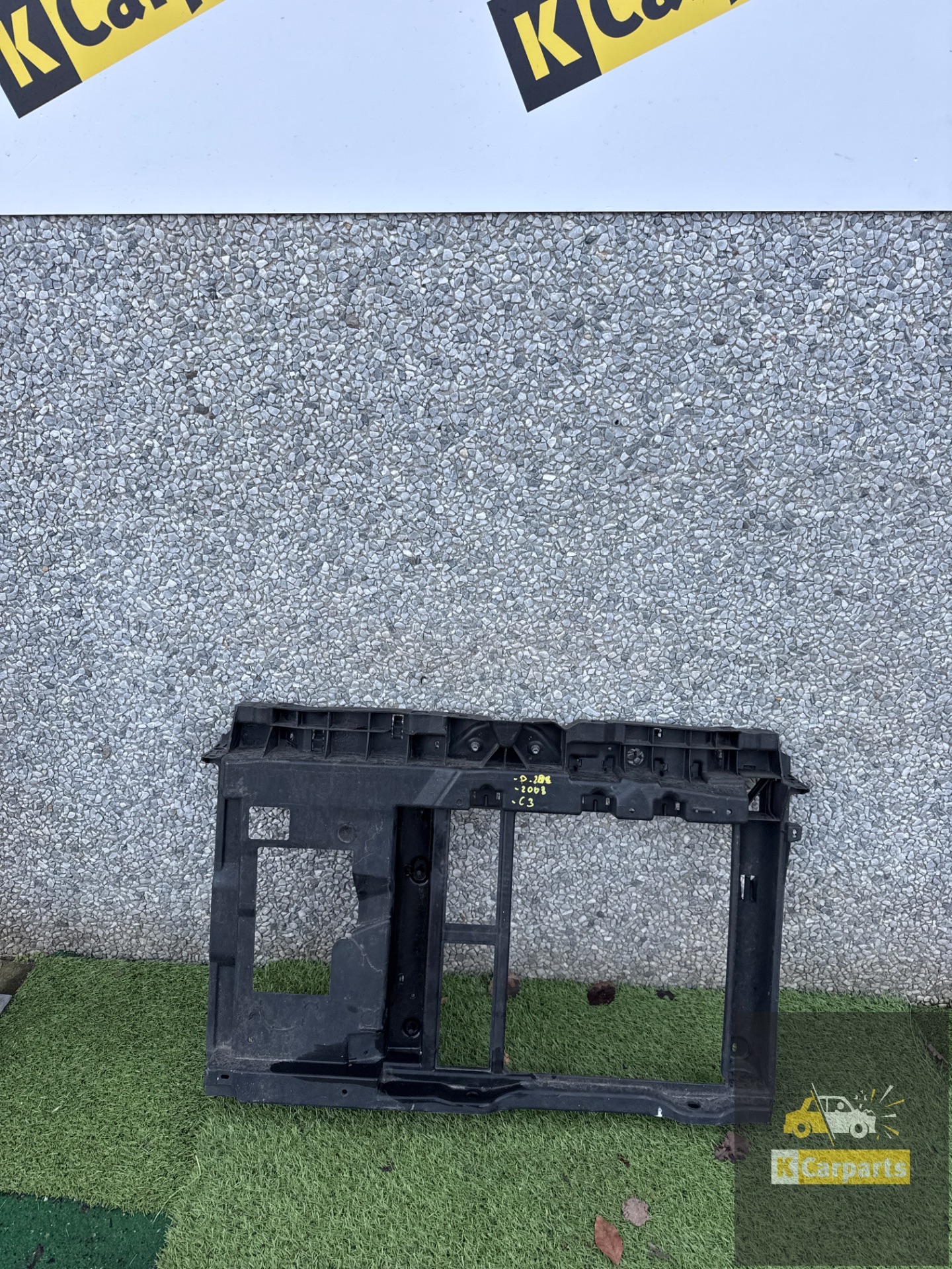 Front Citroen C3 DS3 9677952180 Voorfront Peugeot 2008 208