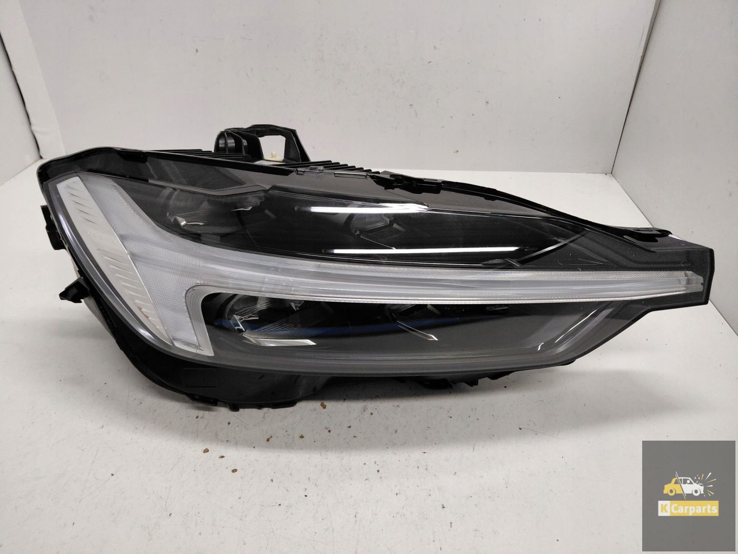 32404706, Volvo XC60 II Lift Full LED Light droit