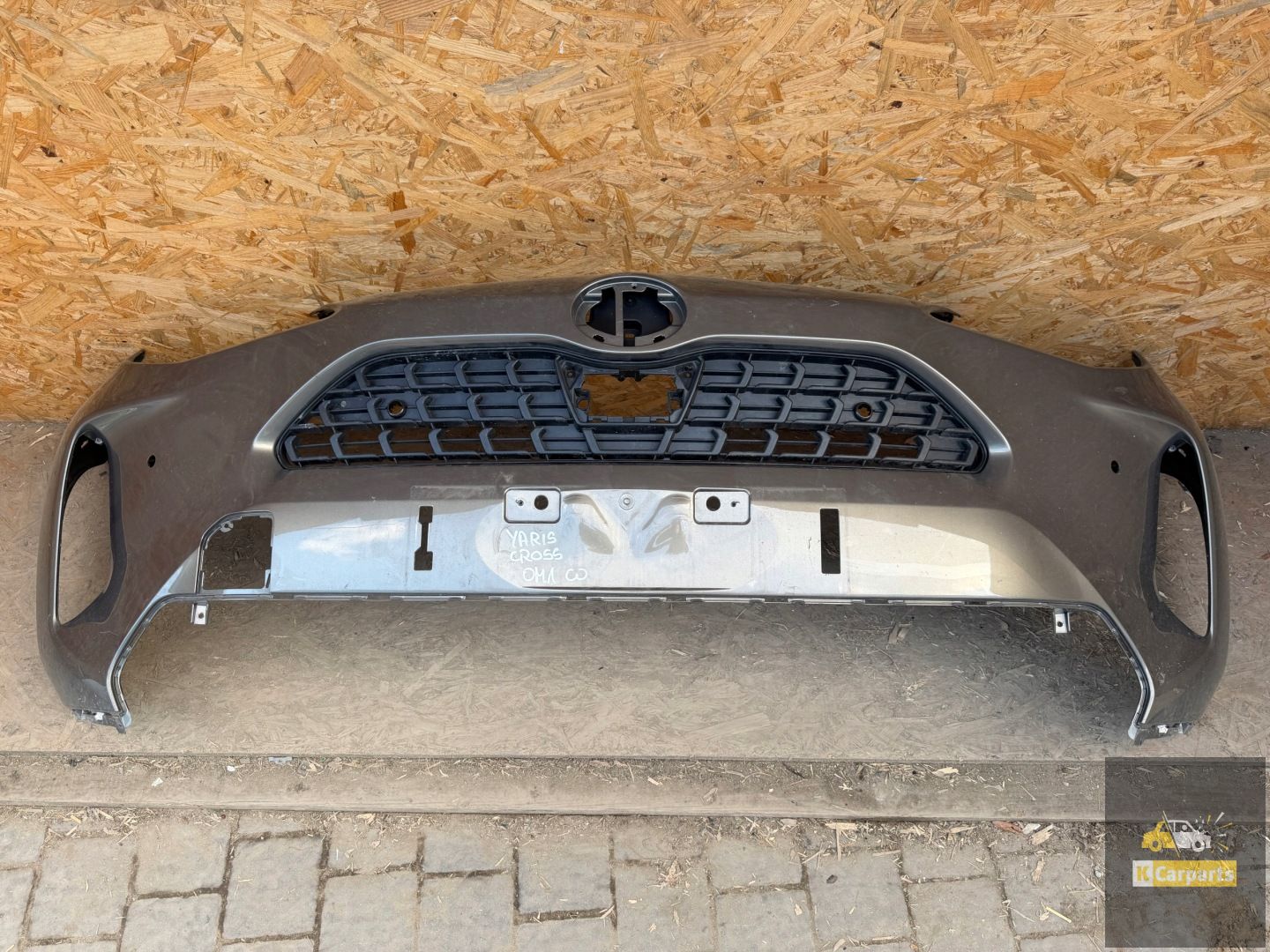 Toyota Yaris Cross front bumper