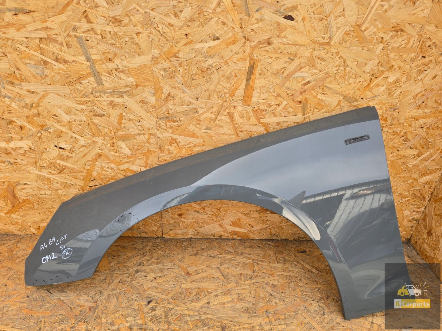 Audi A4 B9 Lift 19- linker voorvleugel