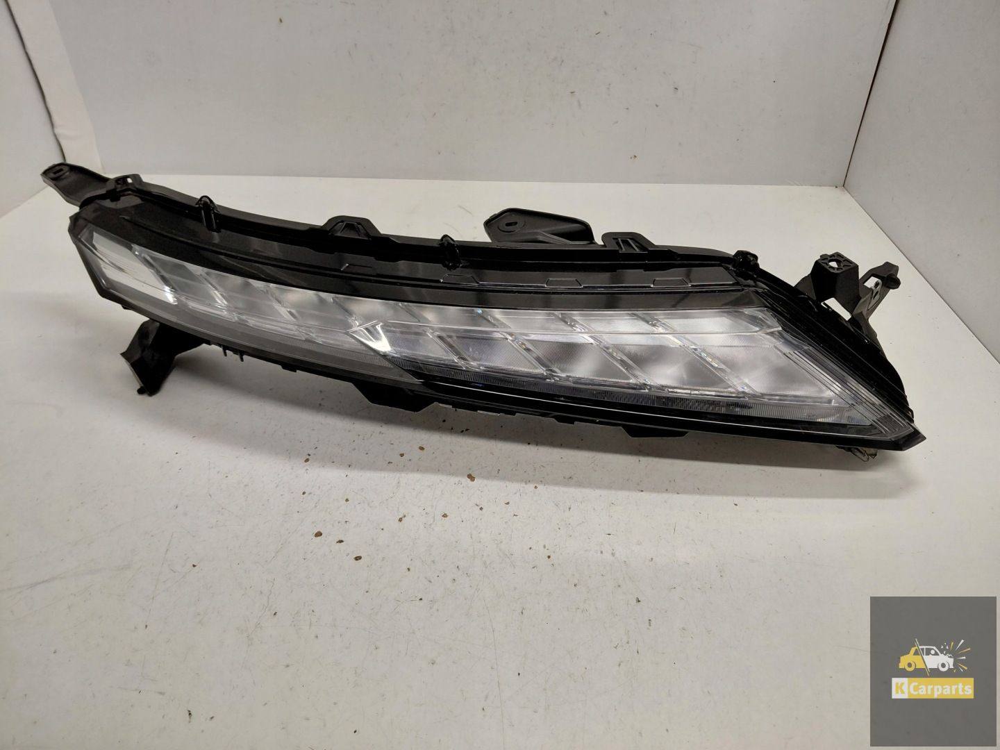 EDM92206010, MItsubishi Eclipse Cross Lift LED DRL Lamp rechts