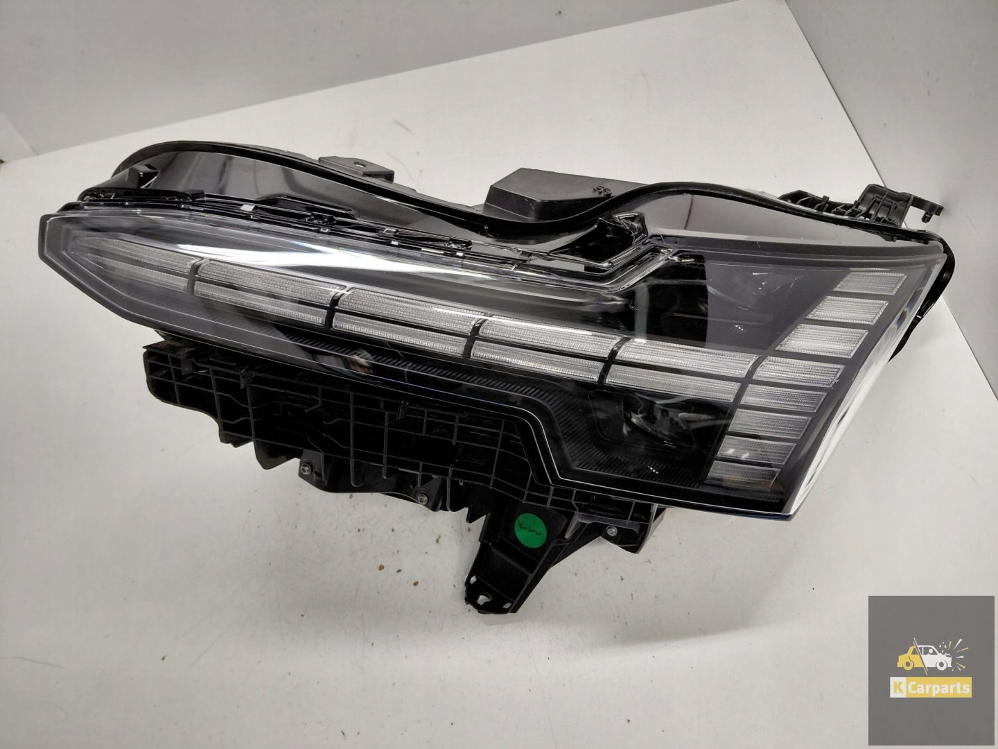 20250517, Volvo EX30 EX-30 Voll-LED-Leuchte links