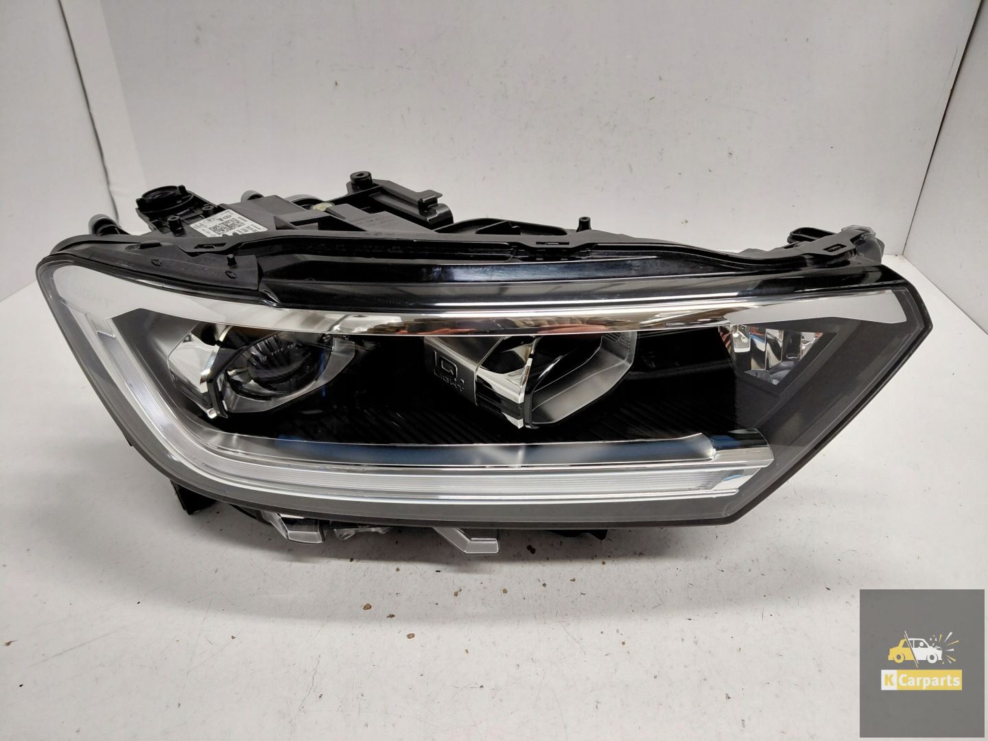 2GA.941.036.CA, VW T-Roc Lift IQ Lichtmatrix Vollpins CA rechte Lampe Perfekt