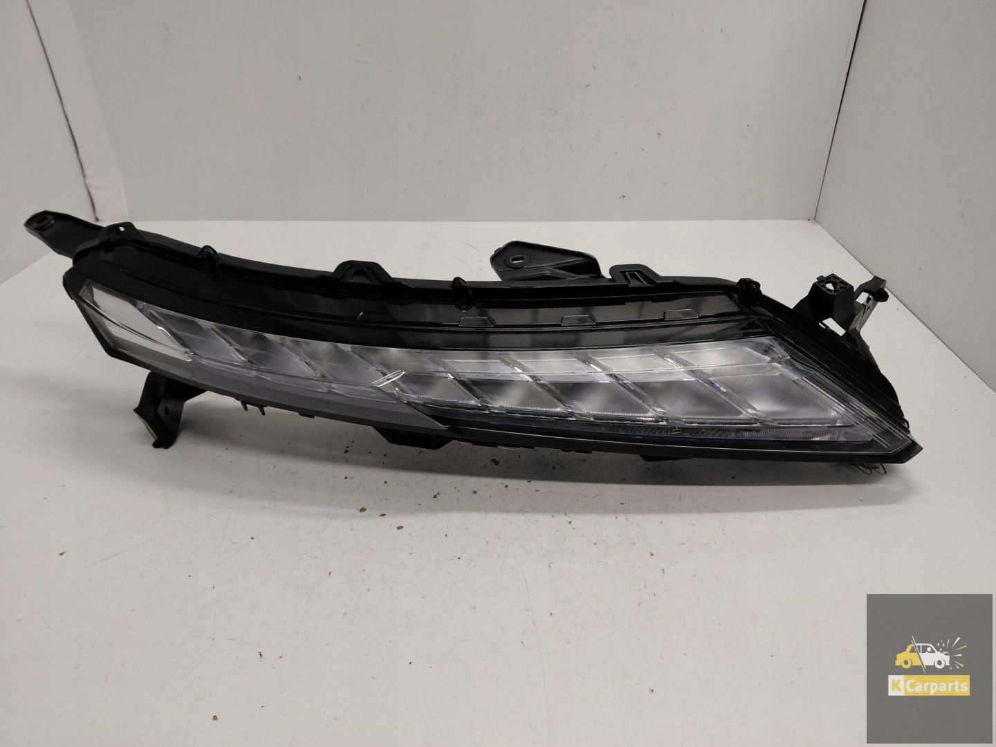 EDM92206010, Mitsubishi Eclipse Cross Lift LED DRL Lamp rechts