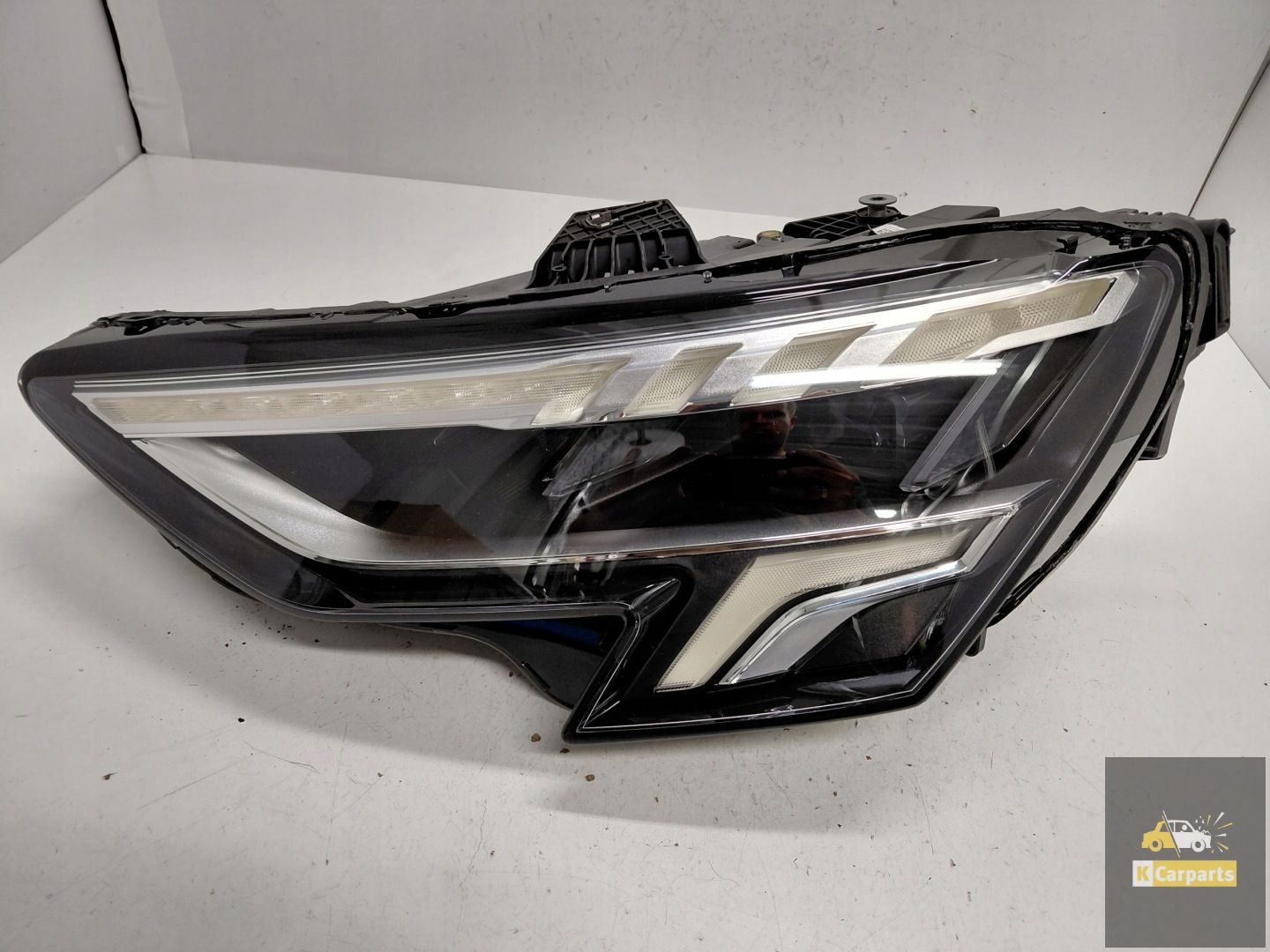 8Y0941033, Audi A3 8Y Full Led linkerlamp