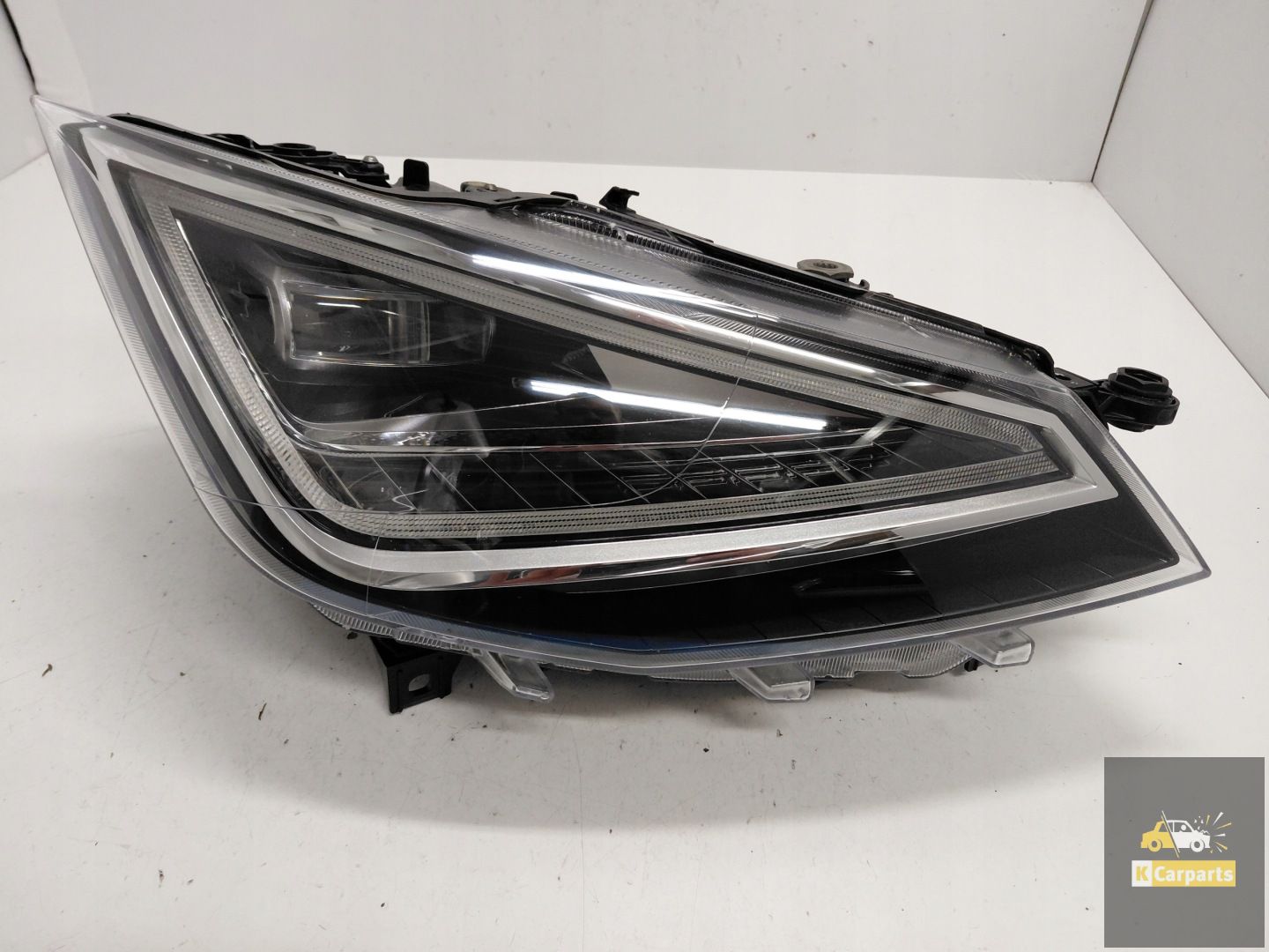6F1.941.008.F, Seat Ibiza V 6F Arona Lift Voll-LED-Lampe rechts