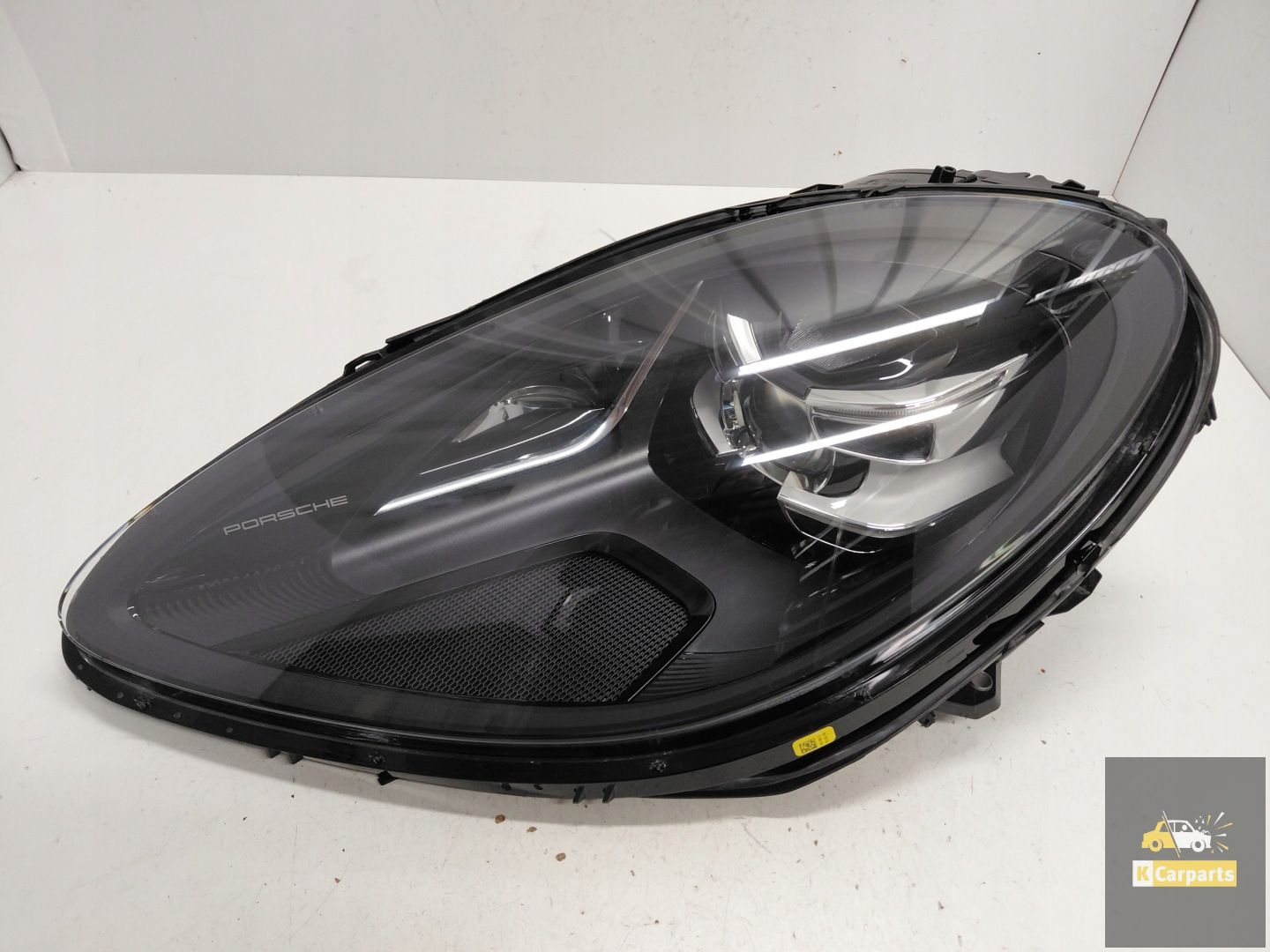 95B.941.009.AP, Porsche Macan Lift Volledig Led-lamp links Ideaal