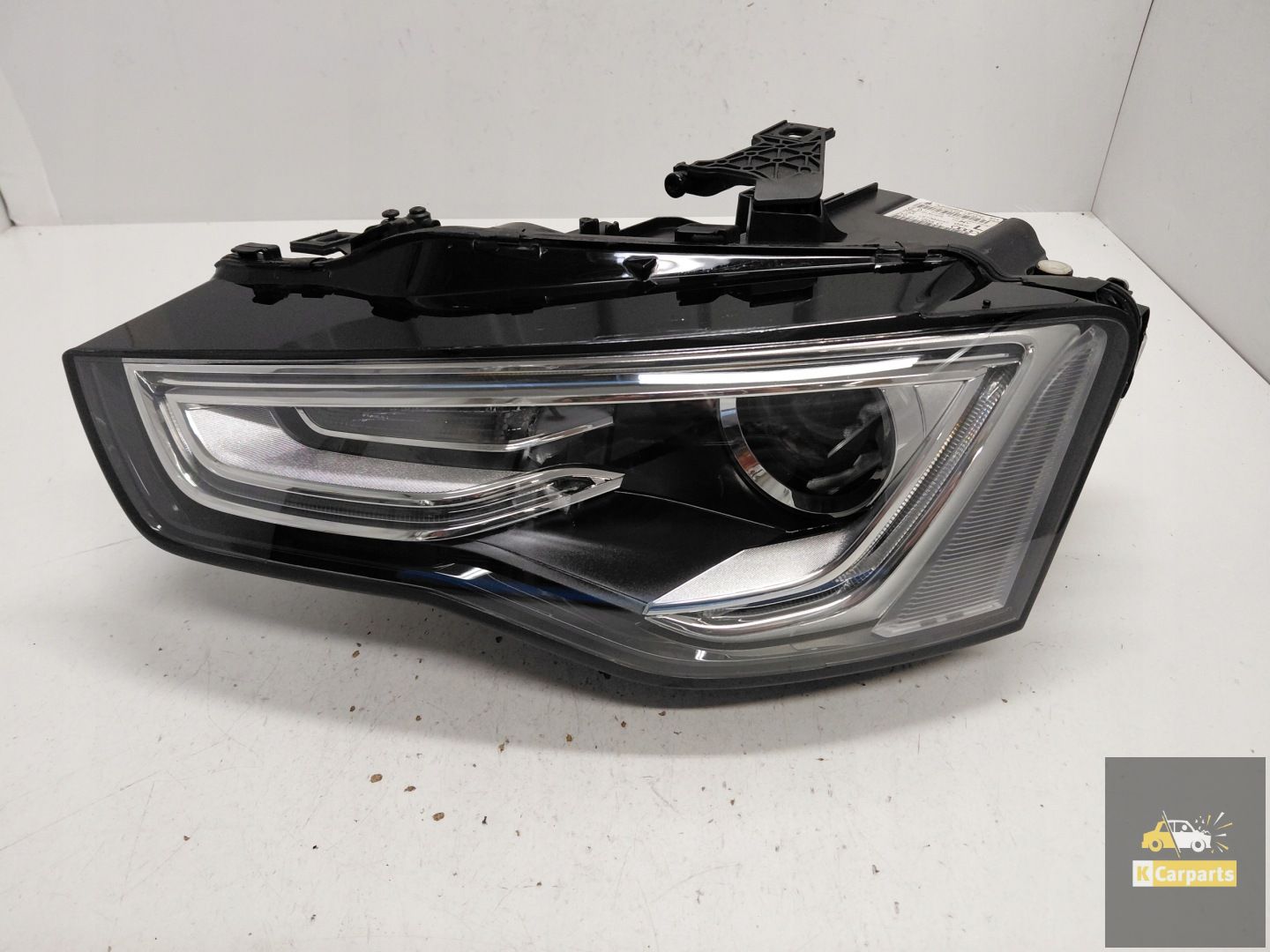 8T0941005C, Audi A5 8T0 Phare xénon gauche sans torsion