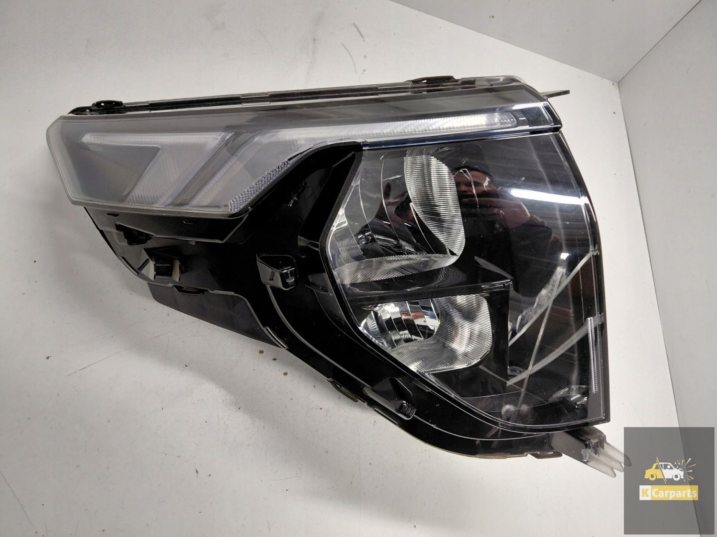R2X613E014AE, Ford Transit Courier II LED rechterlamp