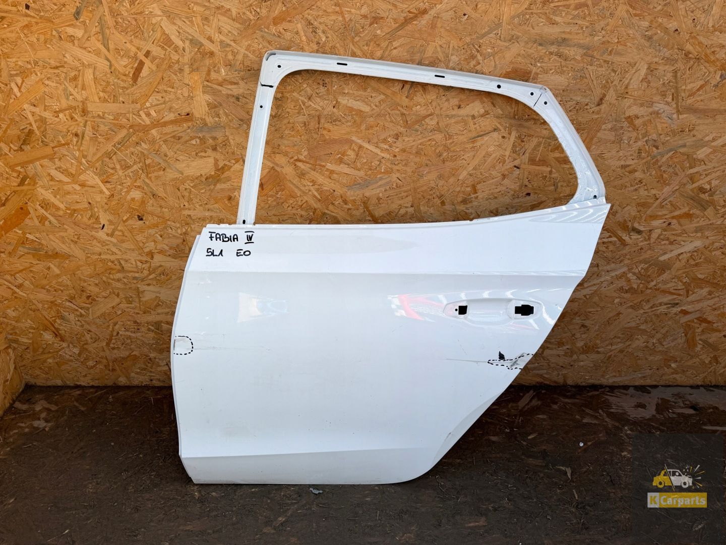 Skoda Fabia IV HB left rear door