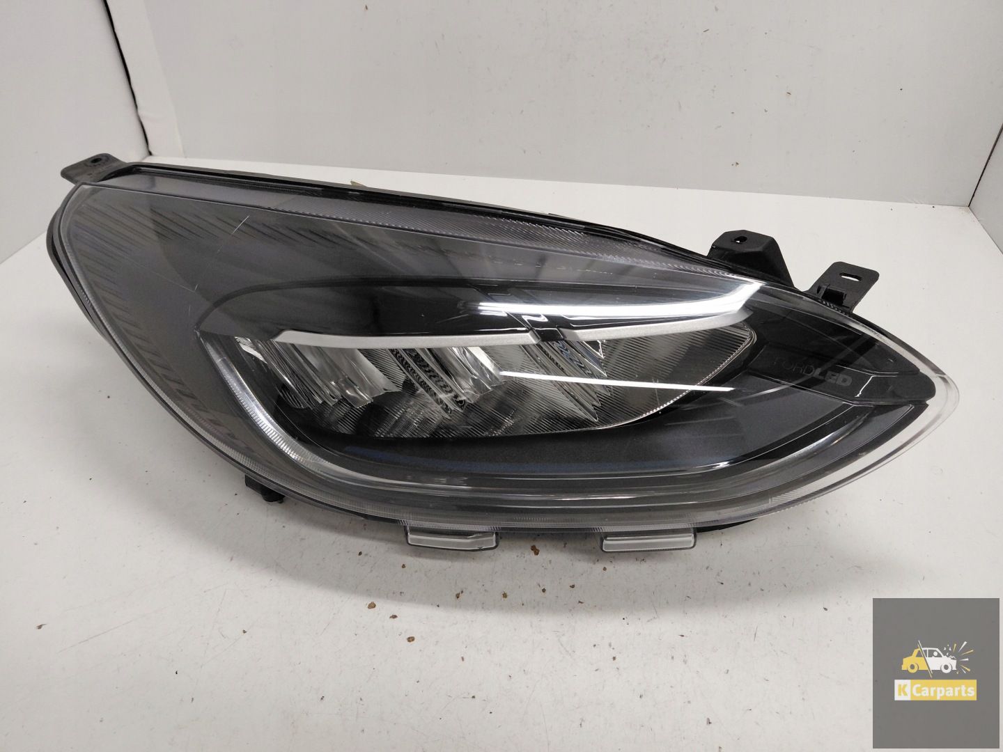 N1BB-13E014-AG, Ford Fiesta Mk8 Höherlegung LED-Scheinwerfer rechts