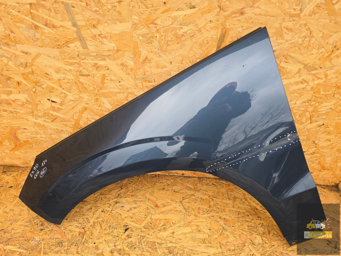 Volvo EX90 linker vorderer Kotflügel