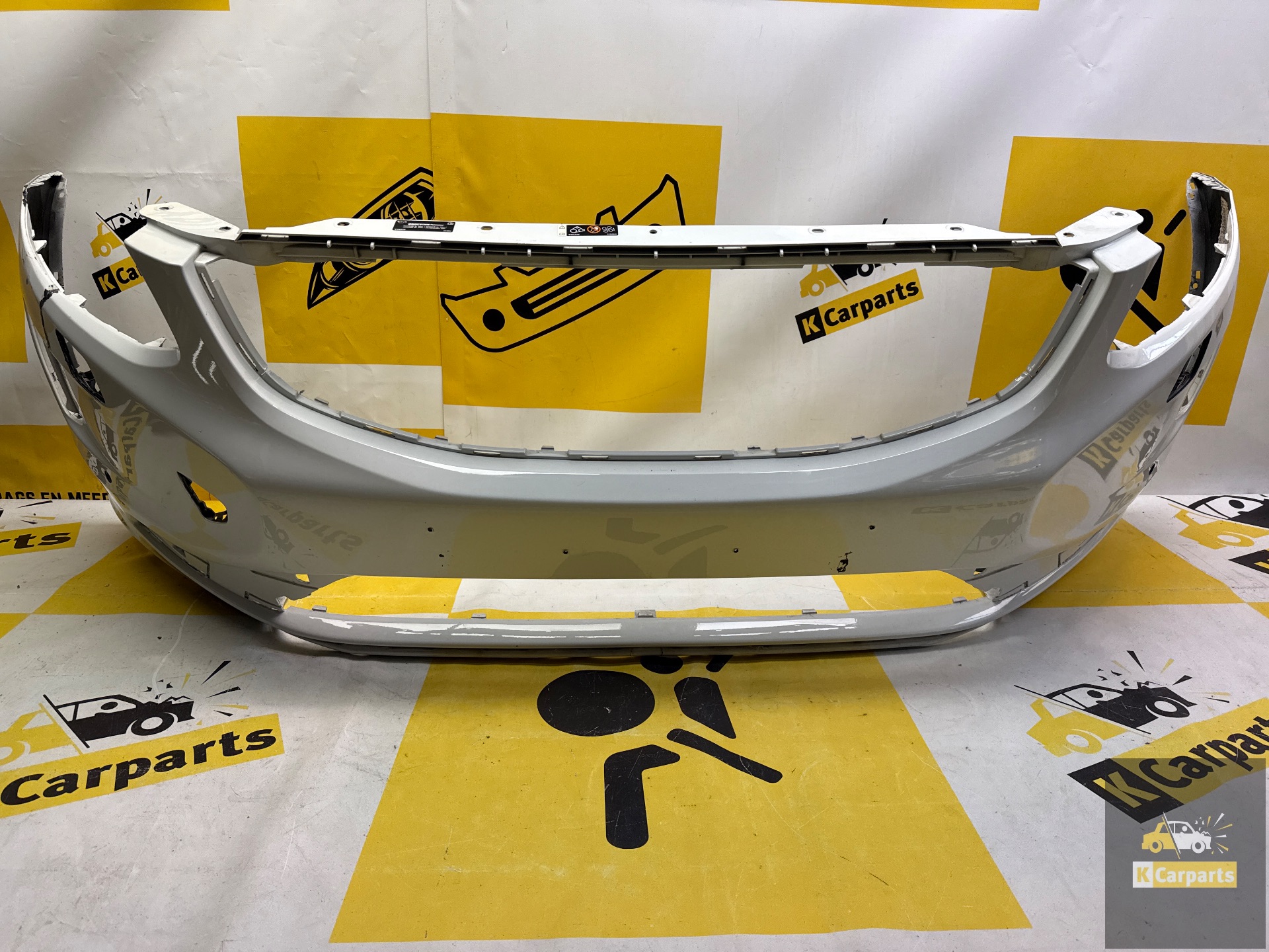 Voorbumper volvo XC60 orgineel bumper 31323765