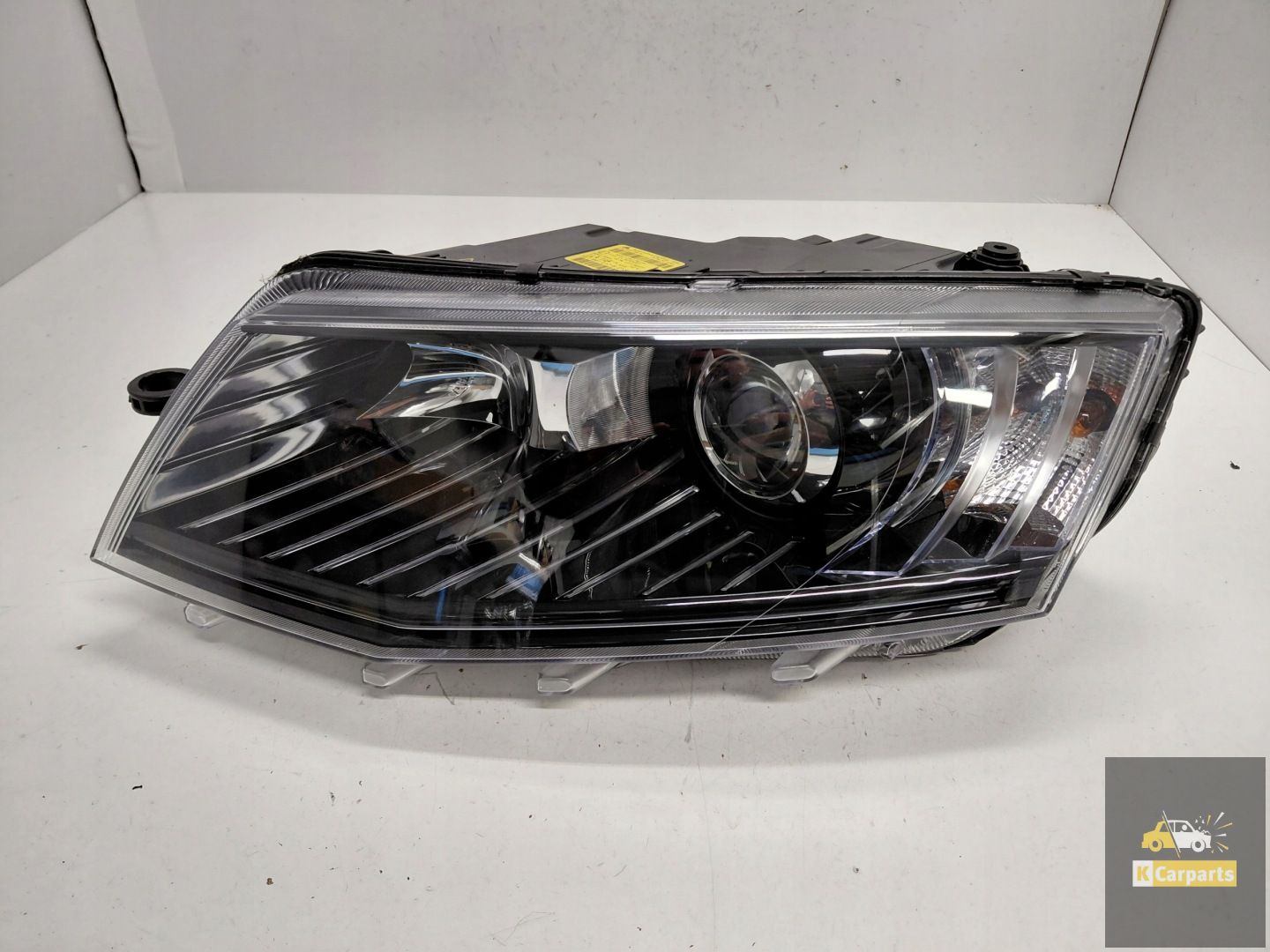 5E1941017B, Skoda Octavia III Xenon LED-licht links