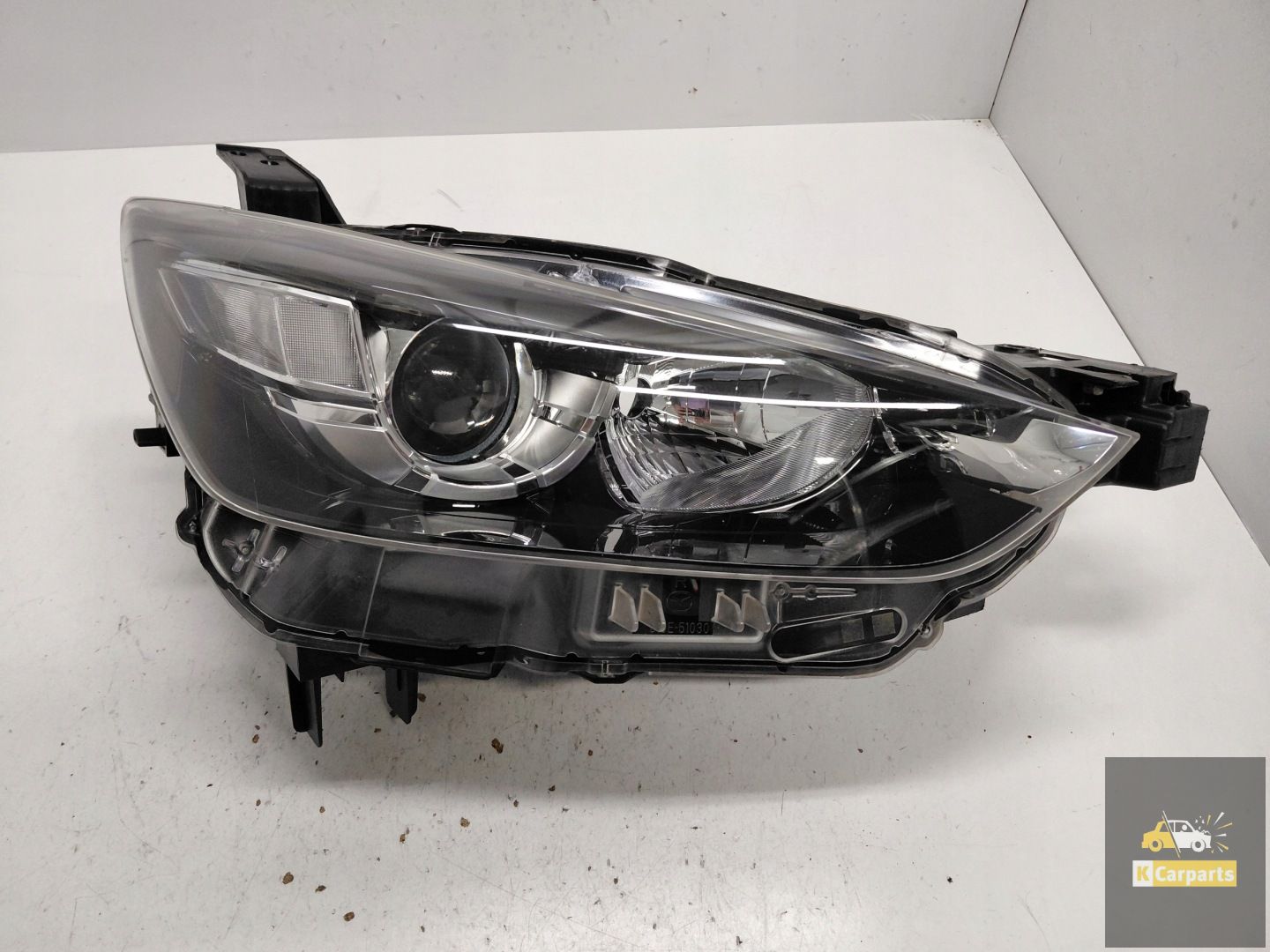 D10E-51030, Mazda CX3 Linse rechts Perfekt