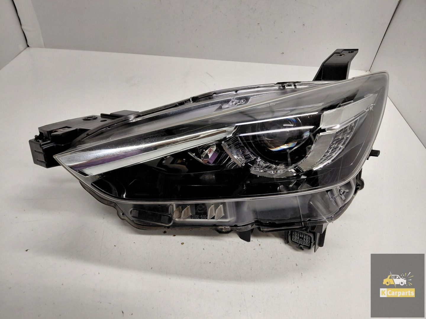 D10E-51040, Mazda CX3 Lift Voll-LED 13-Pin Linke Lampe
