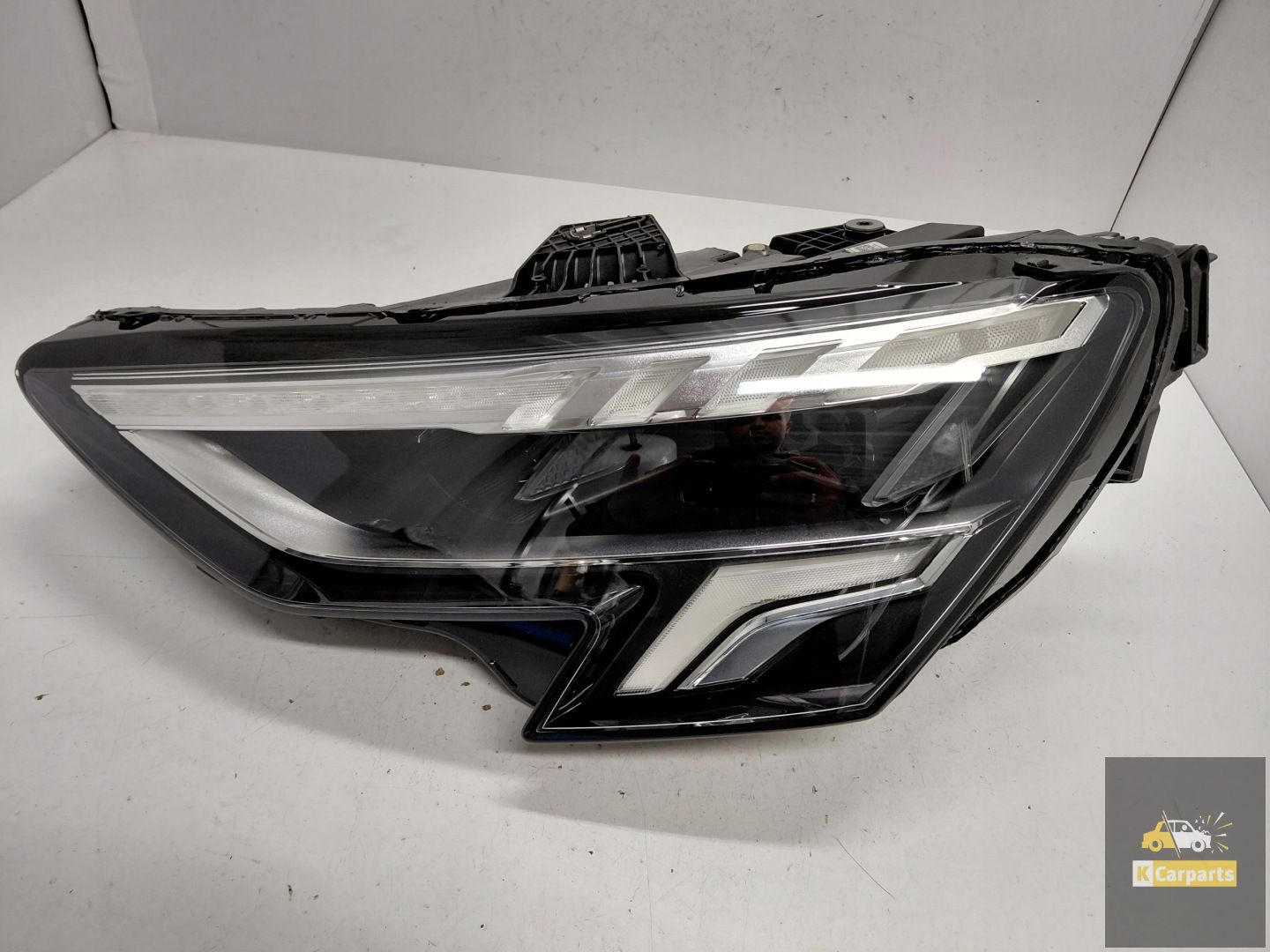 8Y0941033, Audi A3 8Y Full Led linkerlamp