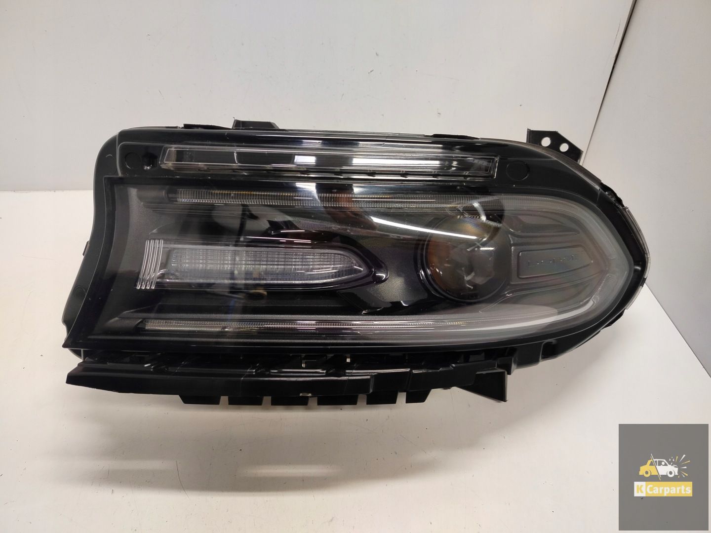 68410313ad, Dodge Charger 2015 - Phare Linker