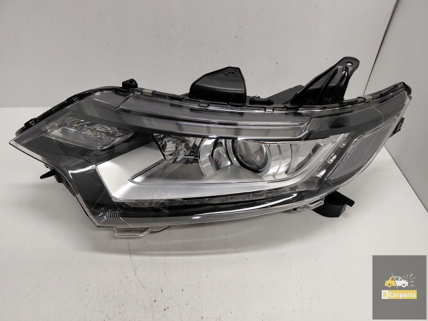ECM921-21A10, Mitsubishi Outlander III Lampglas links Ideaal