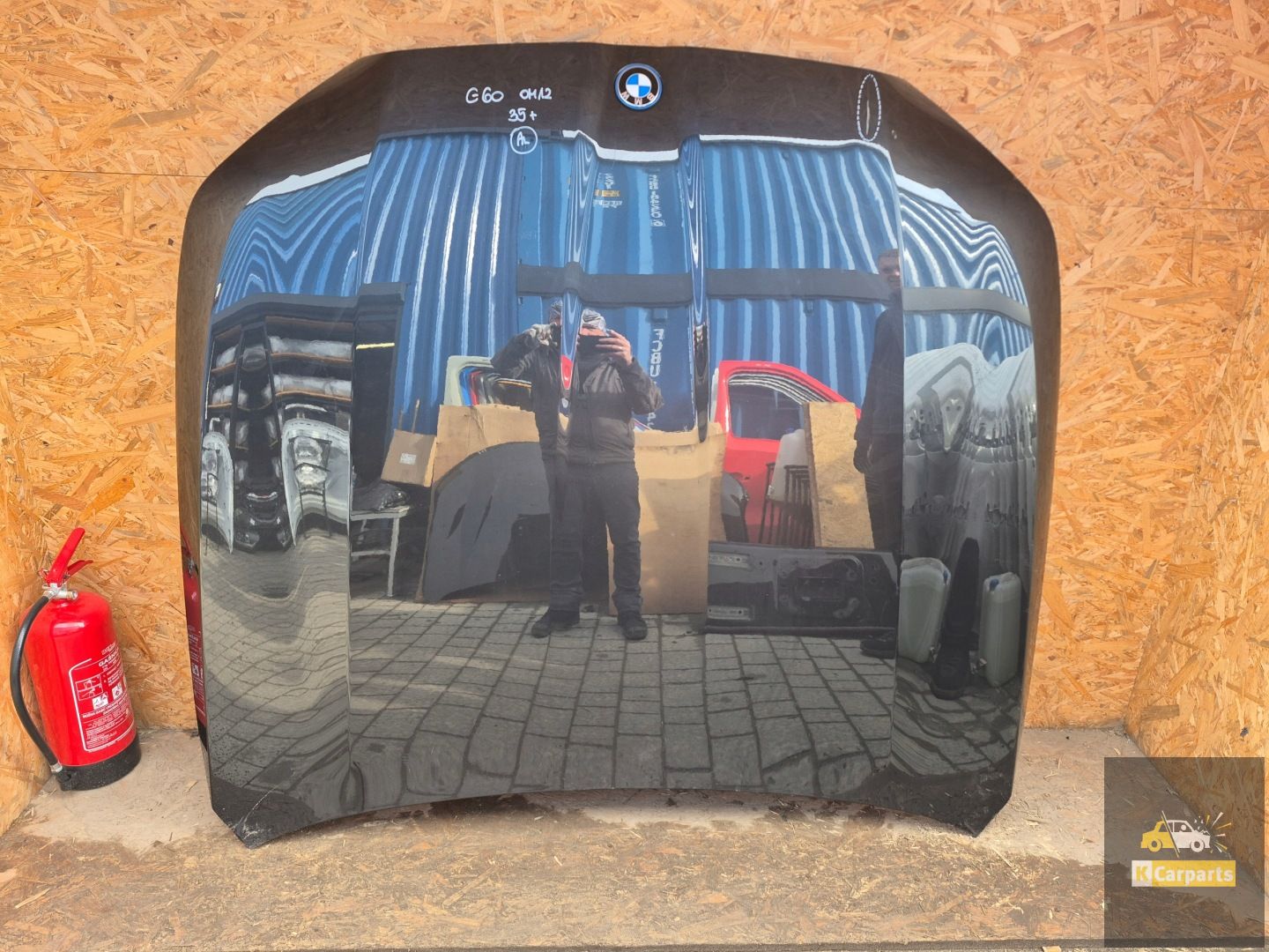 BMW 5 G60 G61 2023- motorkap
