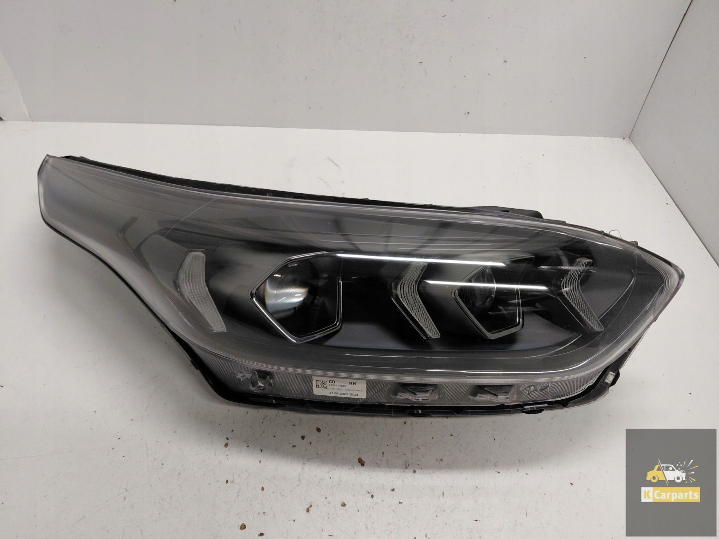 92102J7500, KIA Ceed III Lift Volledig Ledlamp rechts Perfect