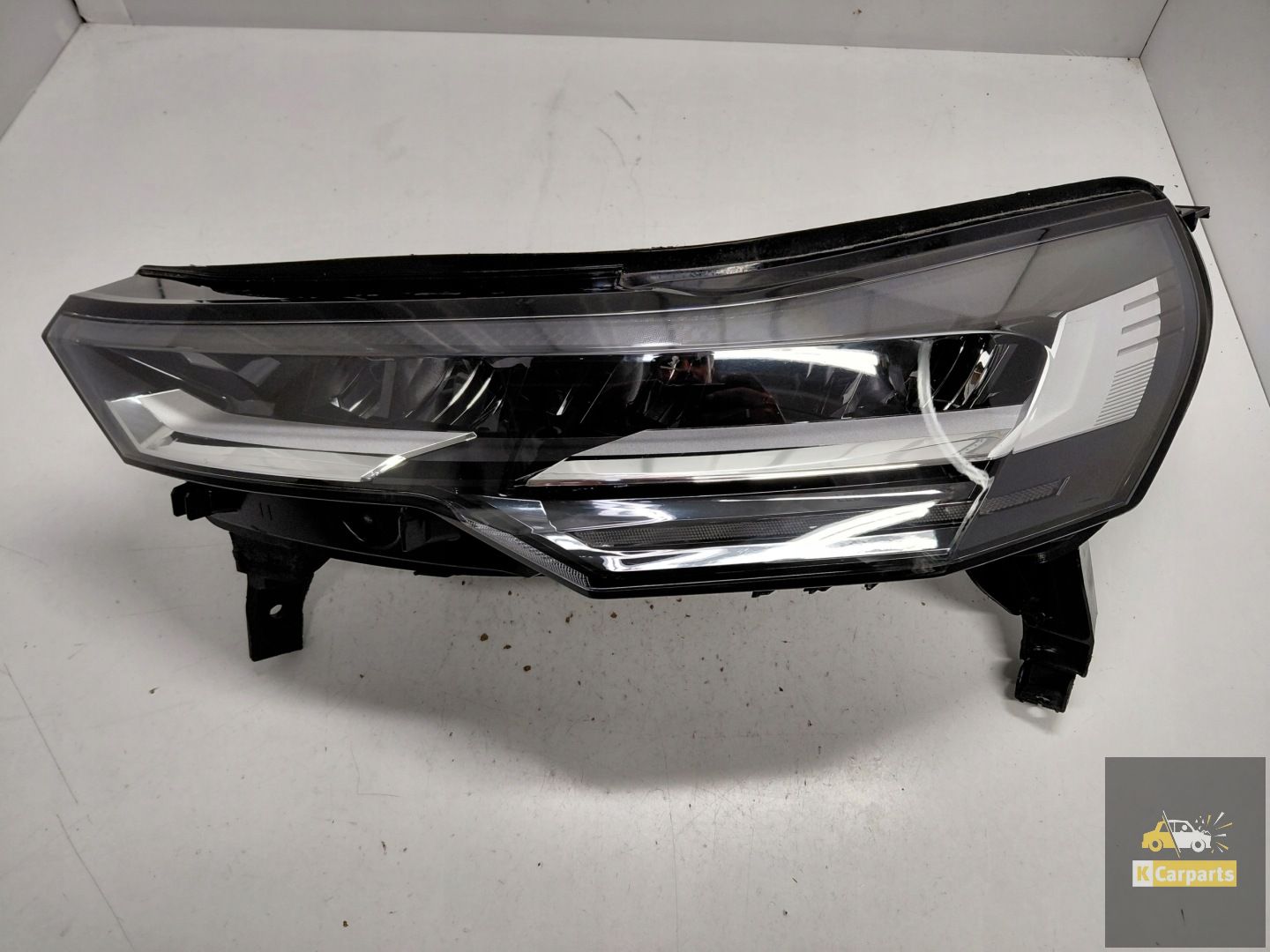 260604753R, Renault Captur II Lift Symbioz linkerlamp