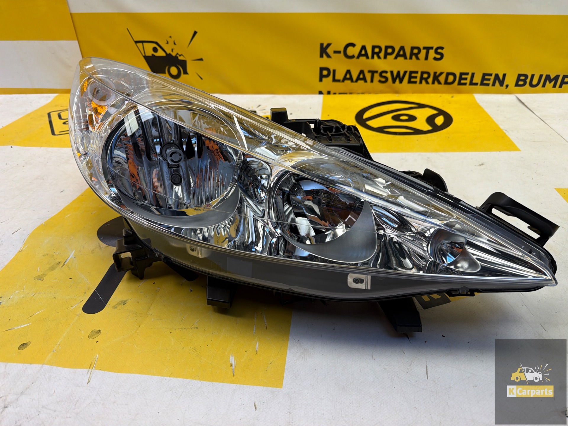 Peugeot 207 Rechts Koplamp origineel 89900879