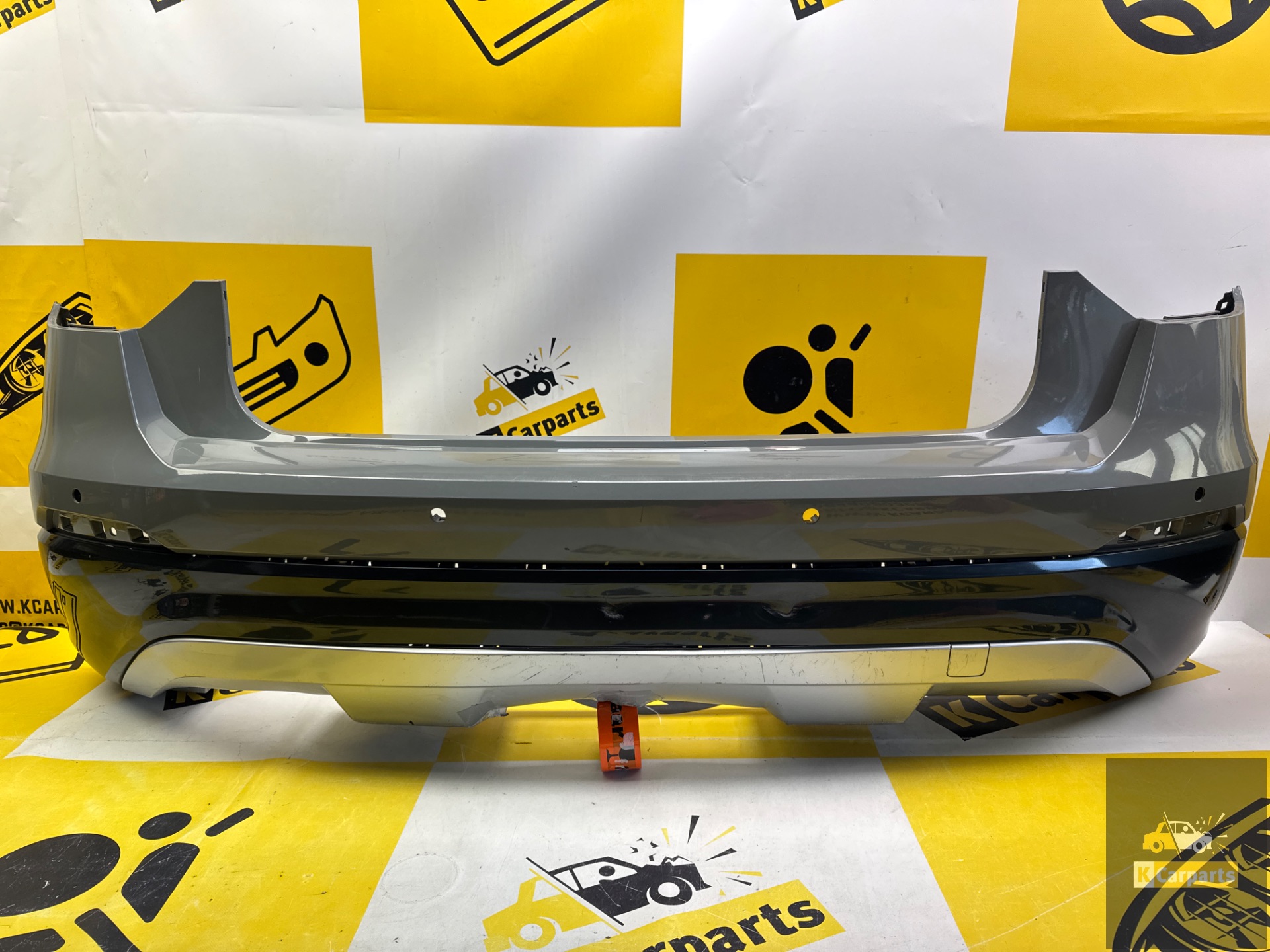 Audi Q2 81A s line Achterbumper PDC 81A807511 bumper
