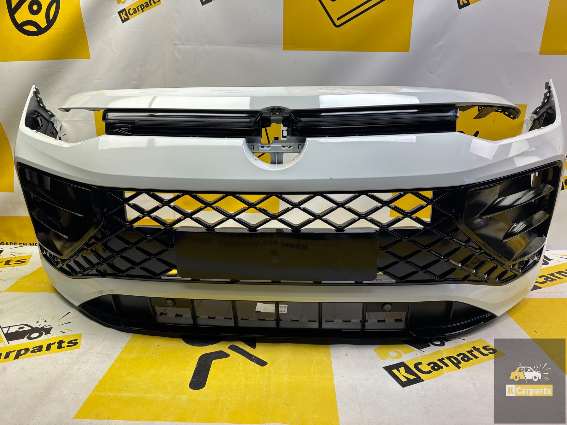 Volkswagen Tayron R-Line Front Bumper PDC Complete 57L807221A