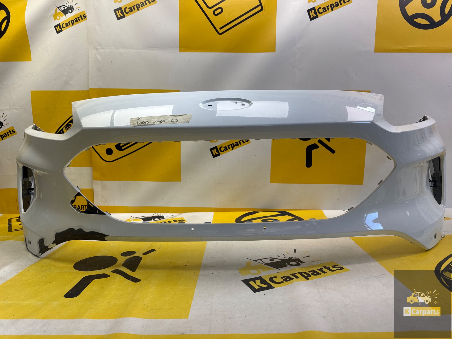 Ford Kuga Voorbumper Lv4B-17F003-J Origineel bumper