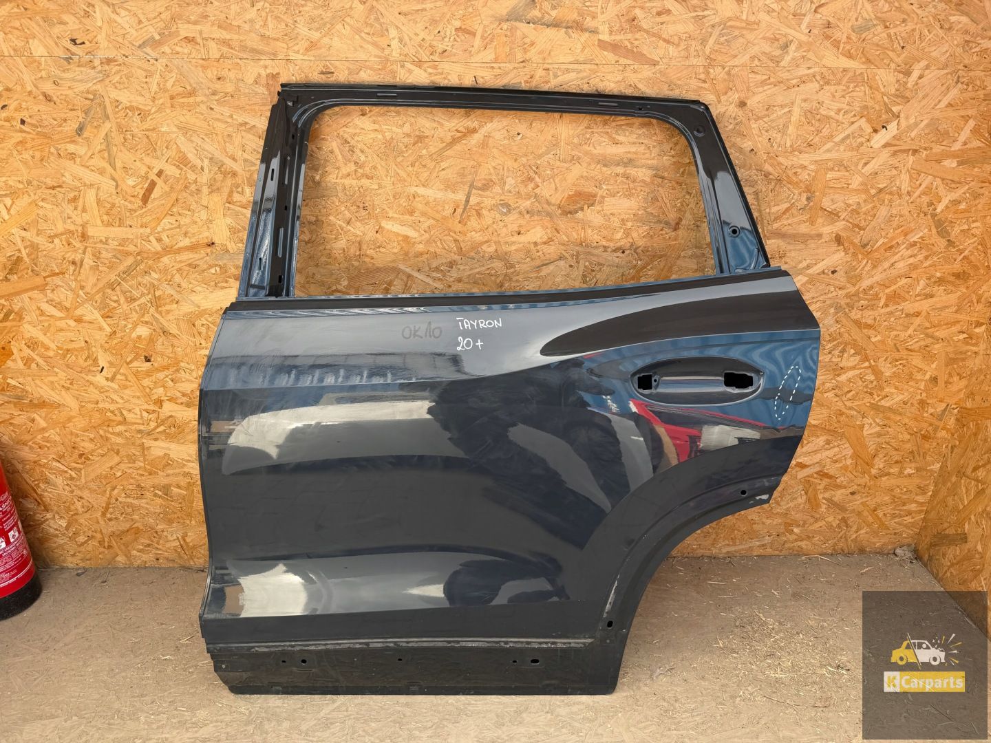 VW Tayron rear door left
