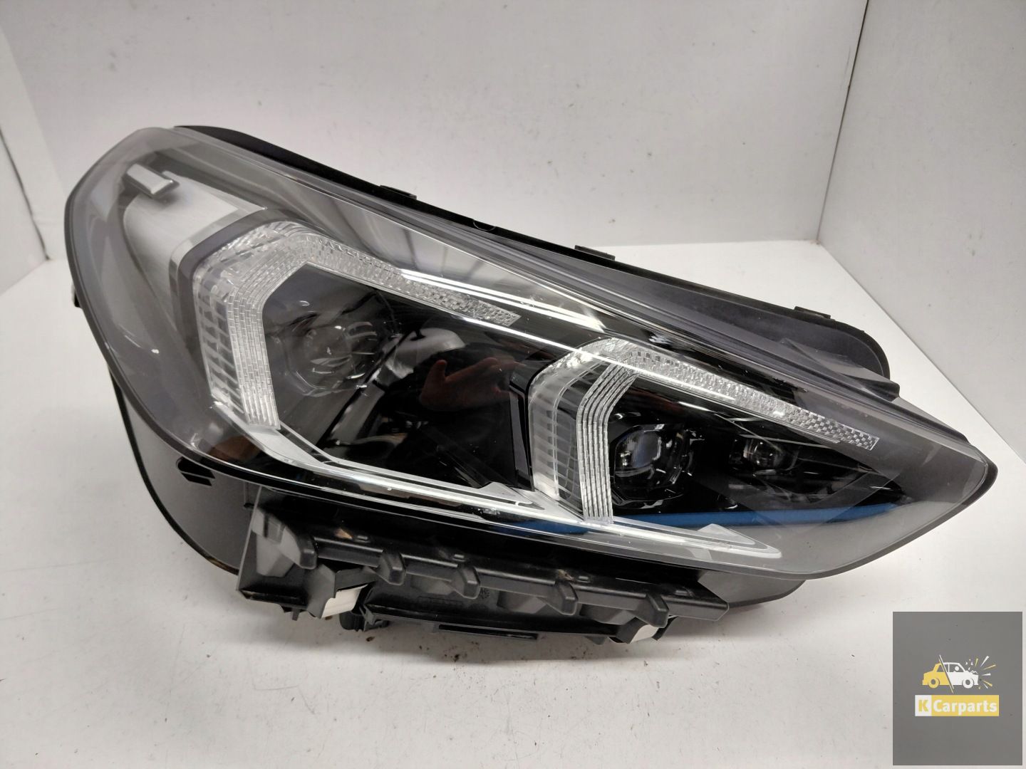 5A9A228, BMW X1 U11 Phare LED complet droit